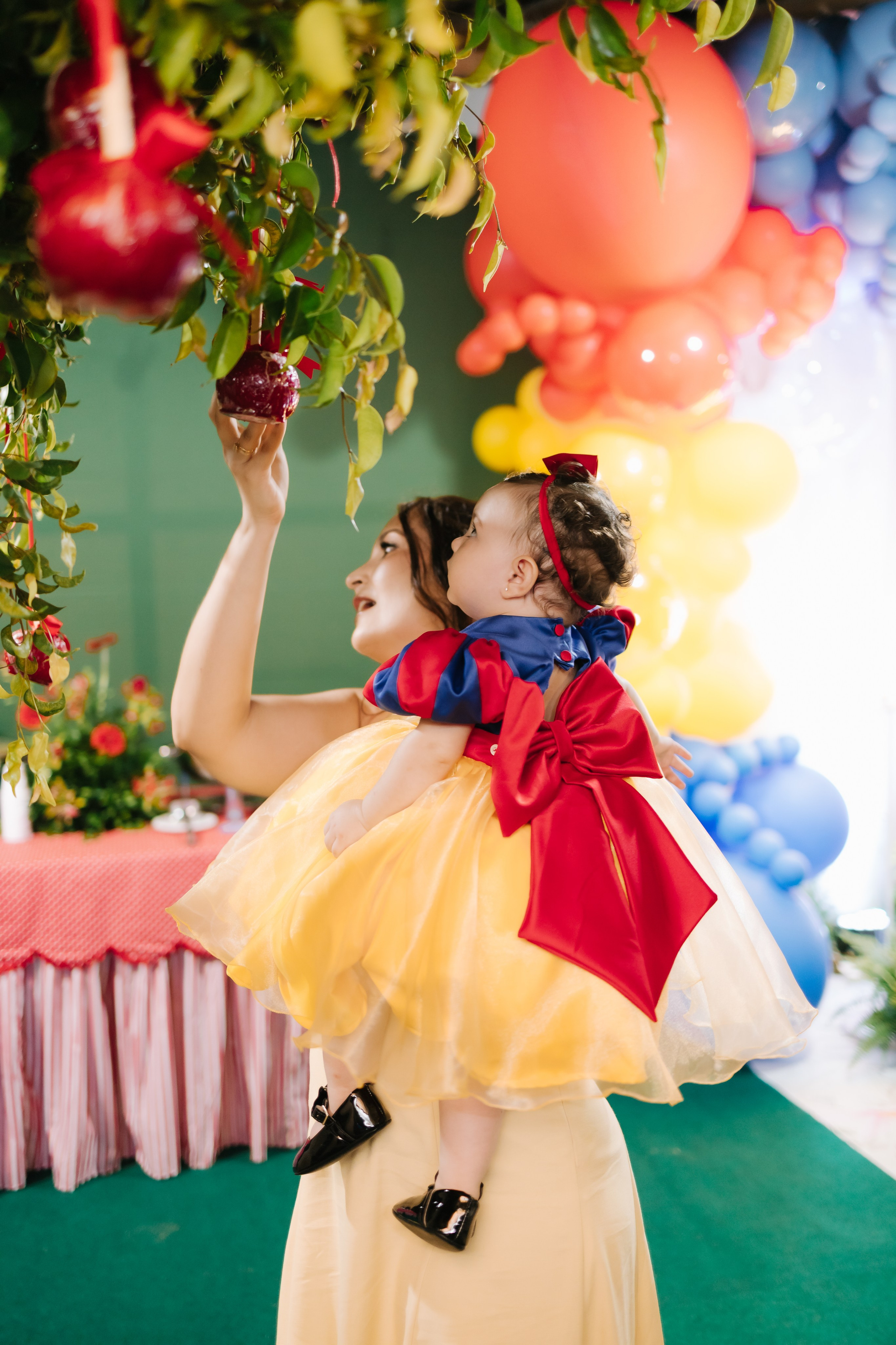 Helena — 1 ano. Fotógrafo Richard Silvestre — Casamentos na Bahia
