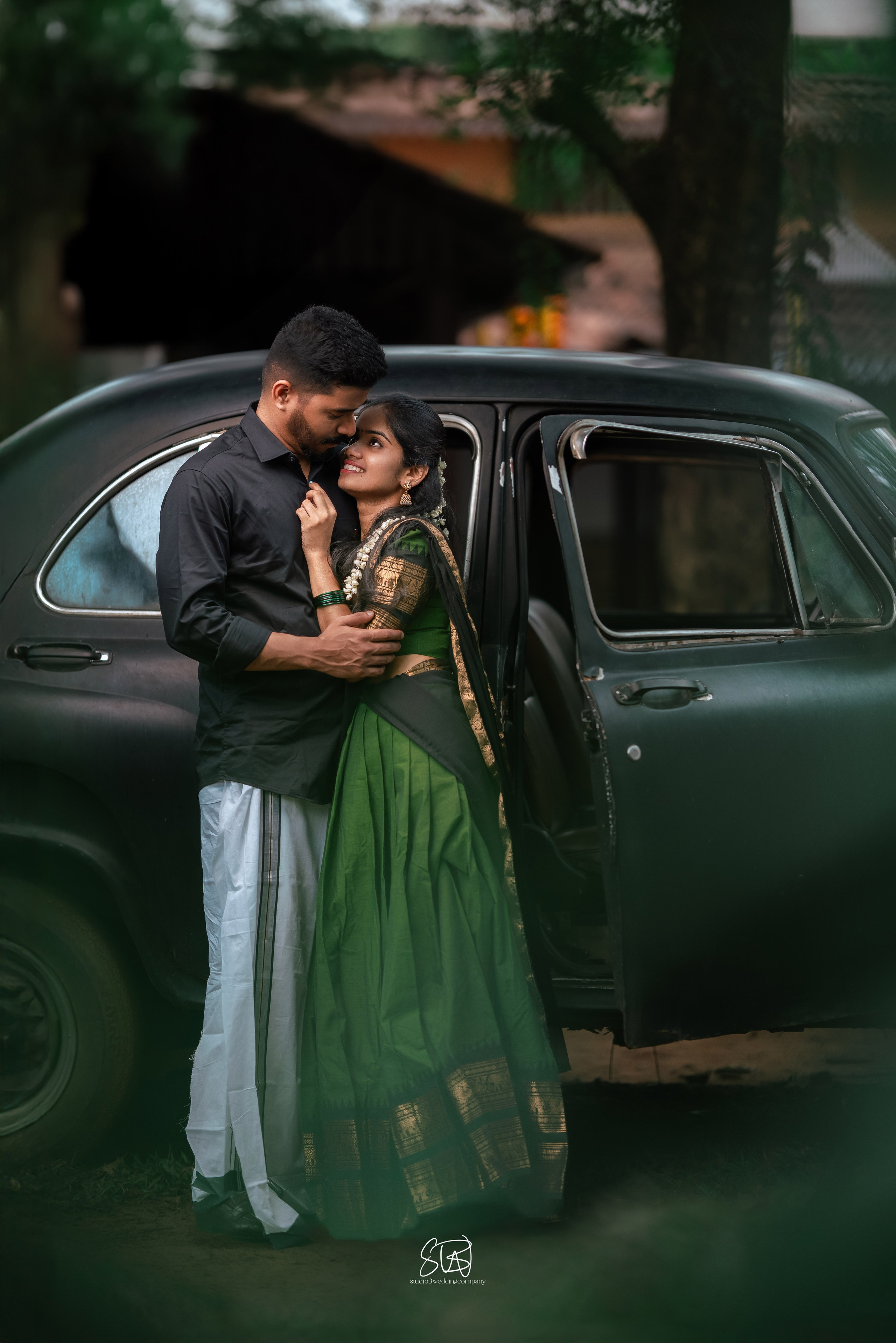 AJESH & ATHIRA TRADITIONAL PREWEDDING. STUDIO3WEDDINGCOMPANY