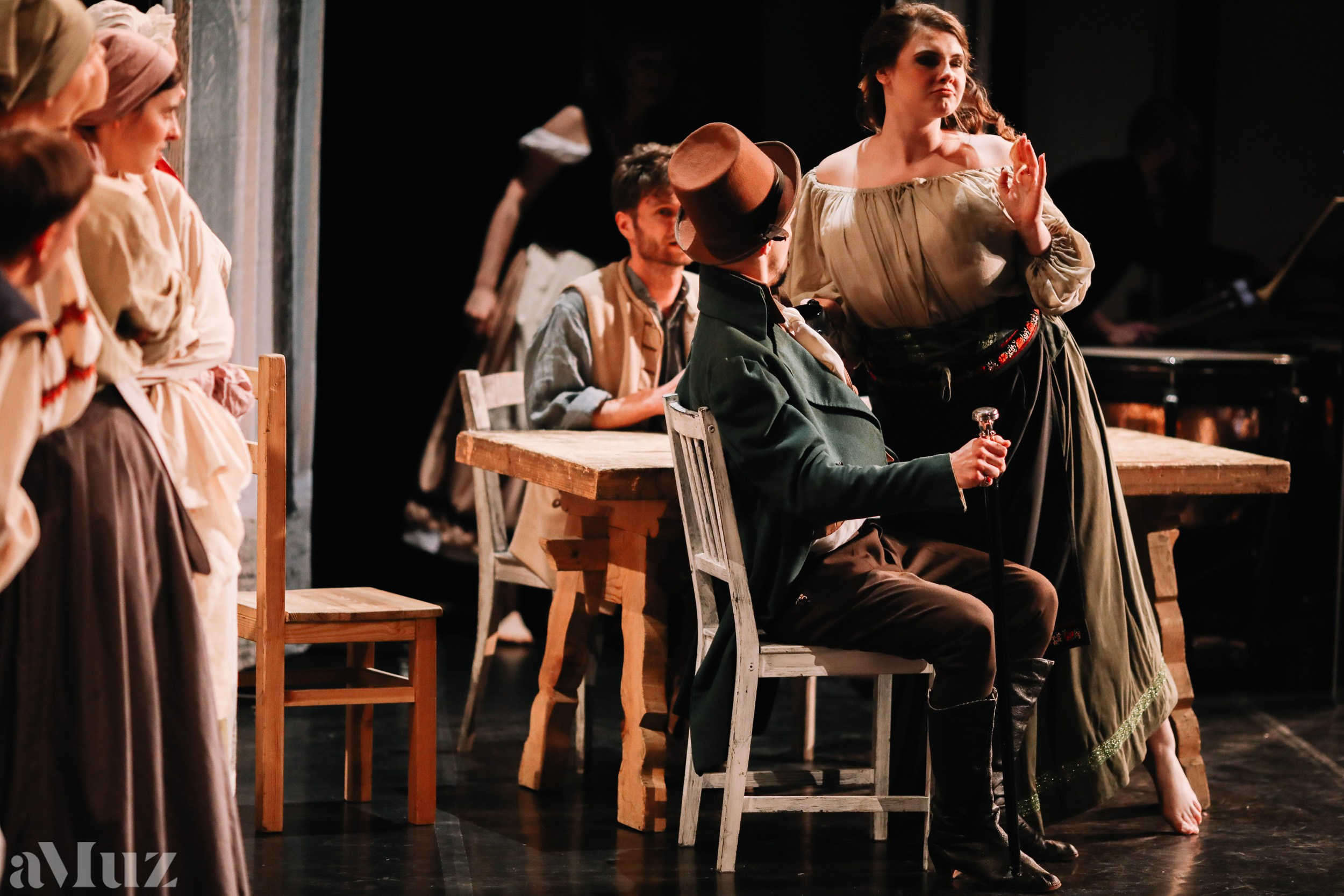 Opera Łąkowa. Fotograf Ślubny Warszawa - Sesje Biznesowe Rodzinne Eventy