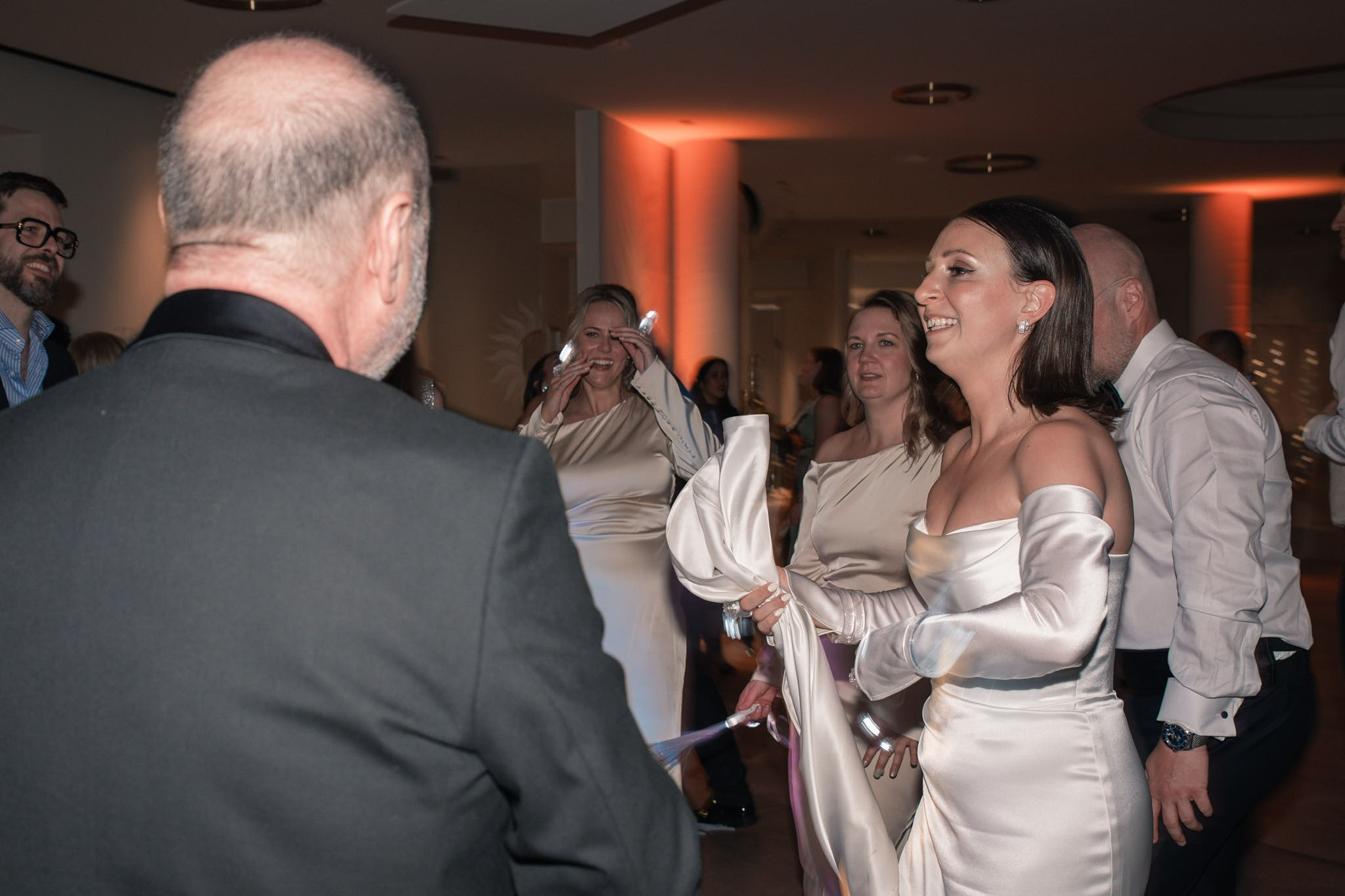 Roxie & Richard Wedding. Fotografo matrimonio Lago di Como Ferrari Media Production