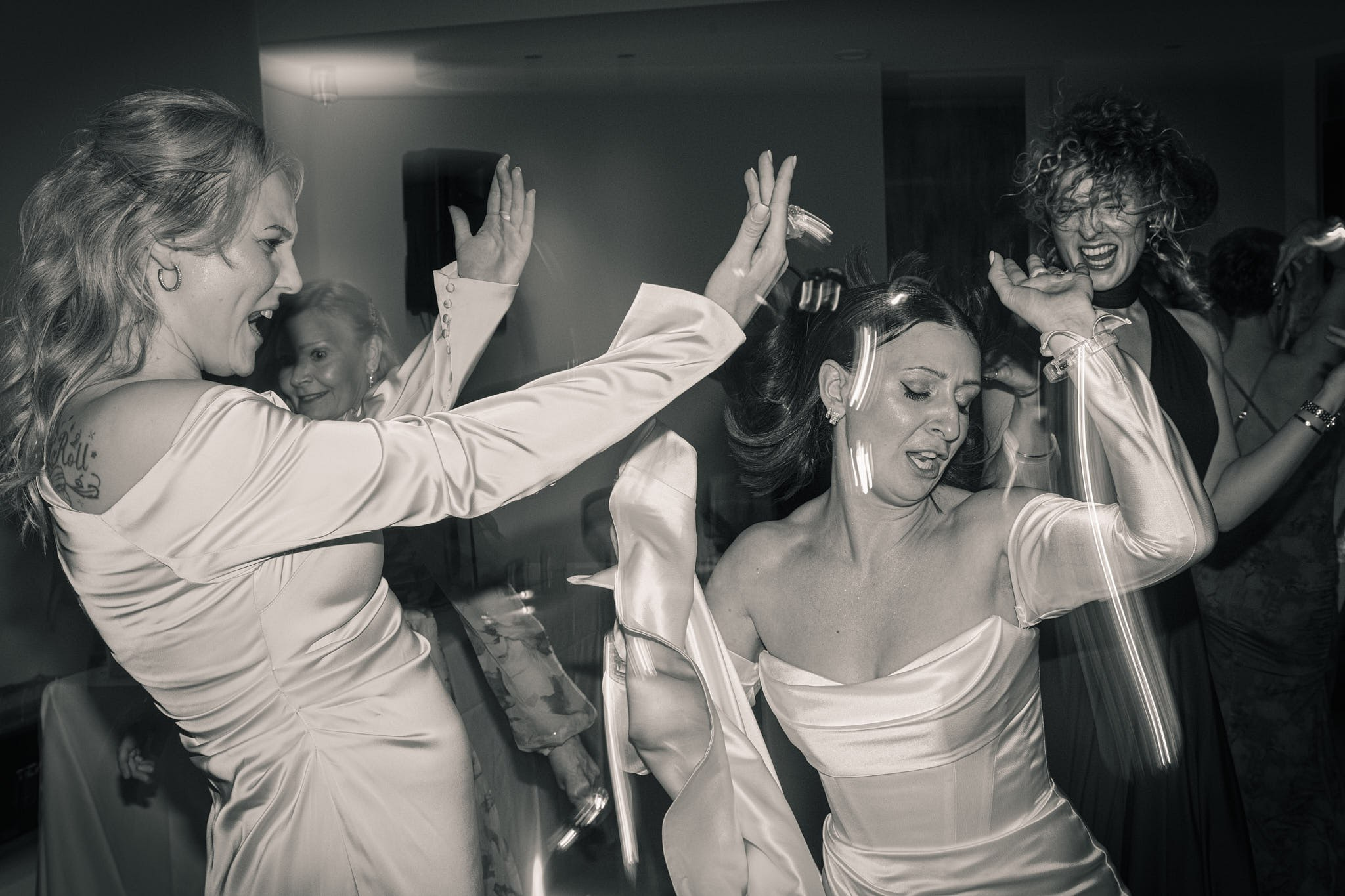 Roxie & Richard Wedding. Fotografo matrimonio Lago di Como Ferrari Media Production