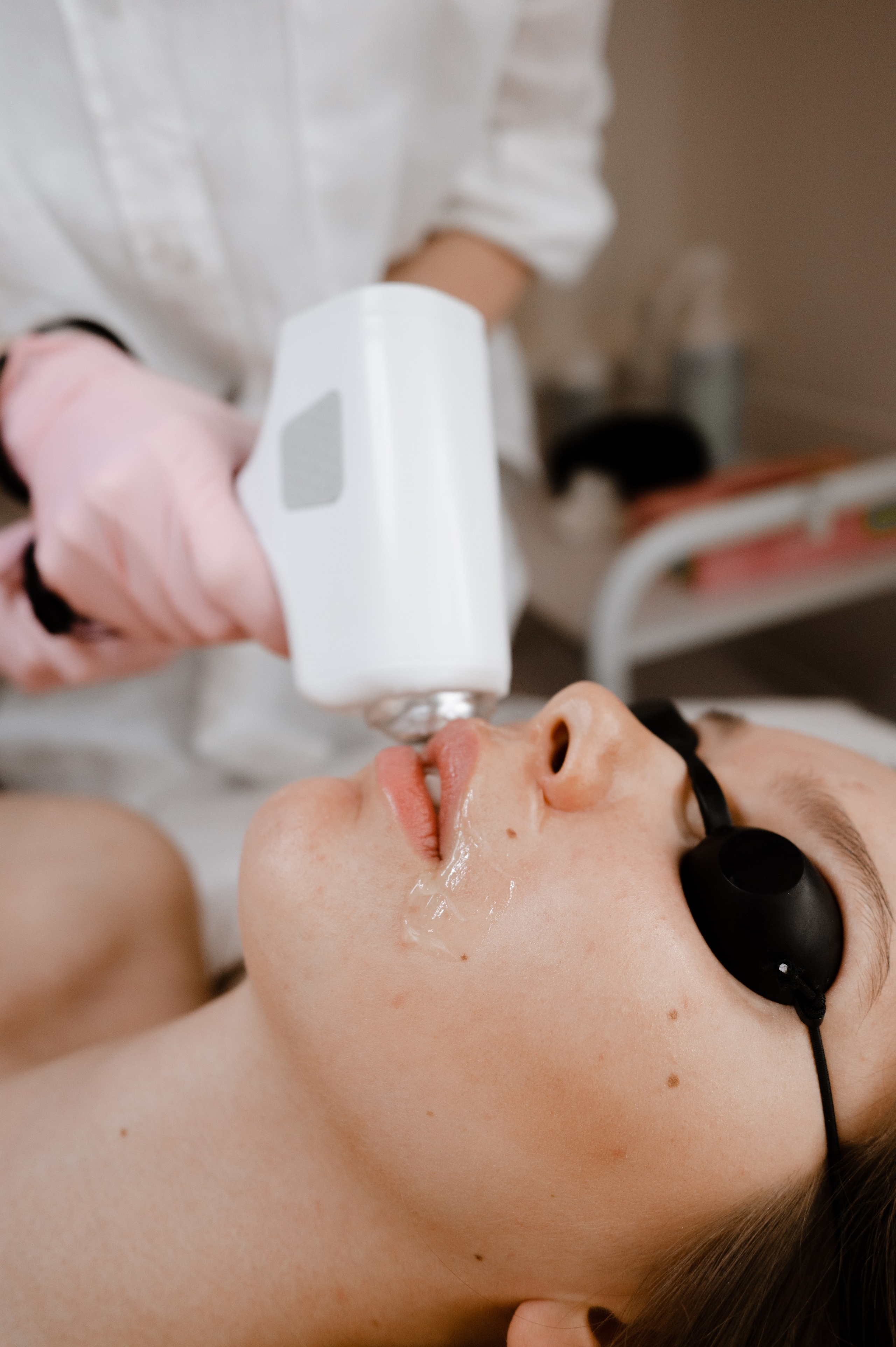 Astudio beauty studio in Prague. ANNA-MARIA PHOTO CONTENT CREATOR — фотограф, эстет, художник и визуальный эксперт в Instagram, работающий в Праге