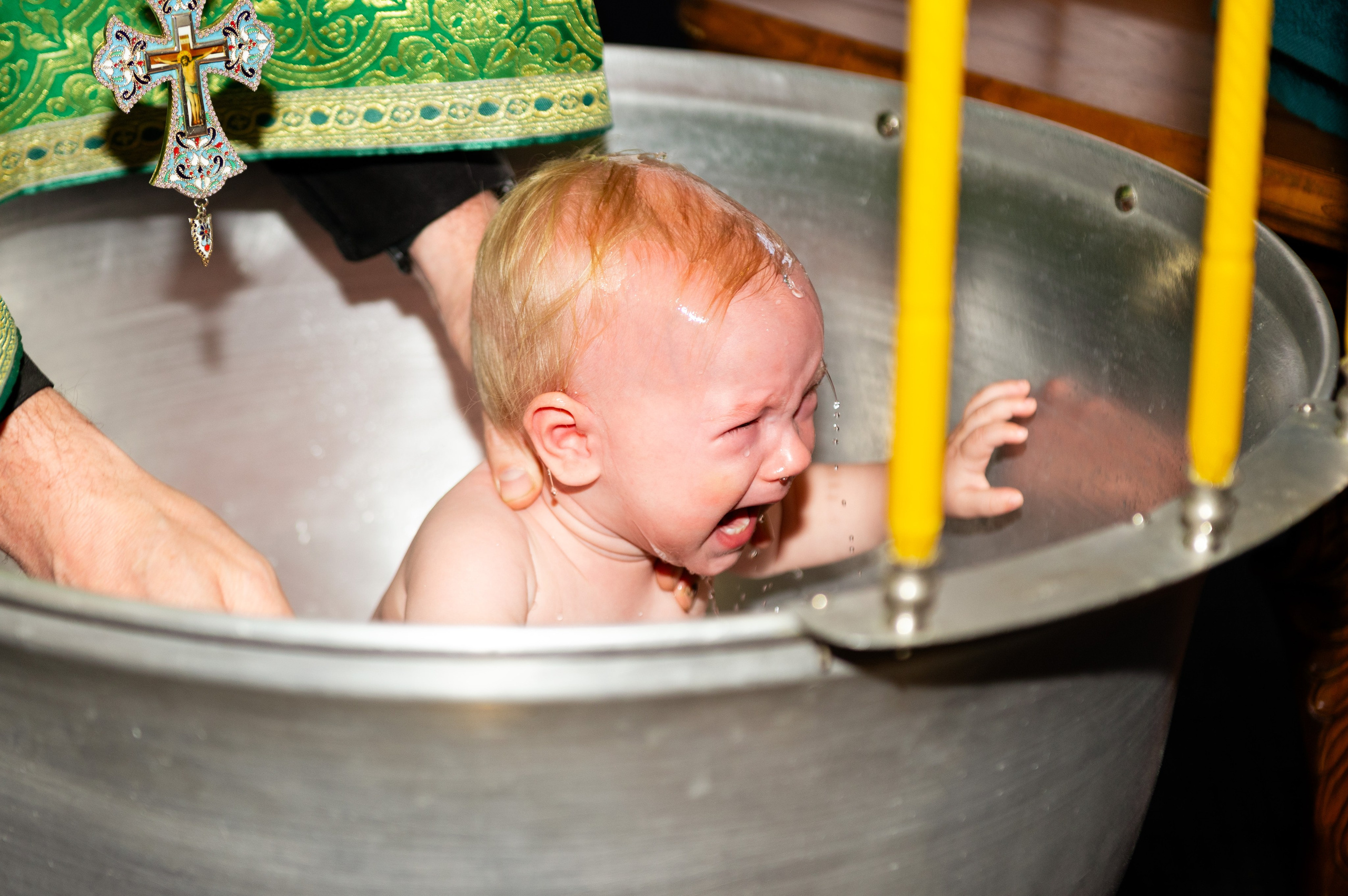 Botezul lui Elisei. Acasă