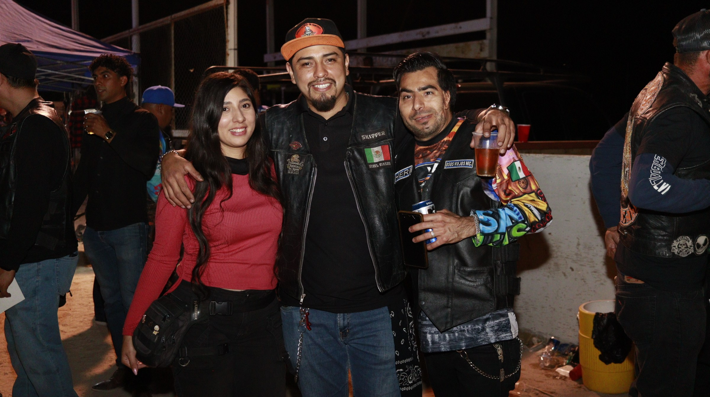 OSOS VIEJOS, 2DO ANIVERSARIO. Principal