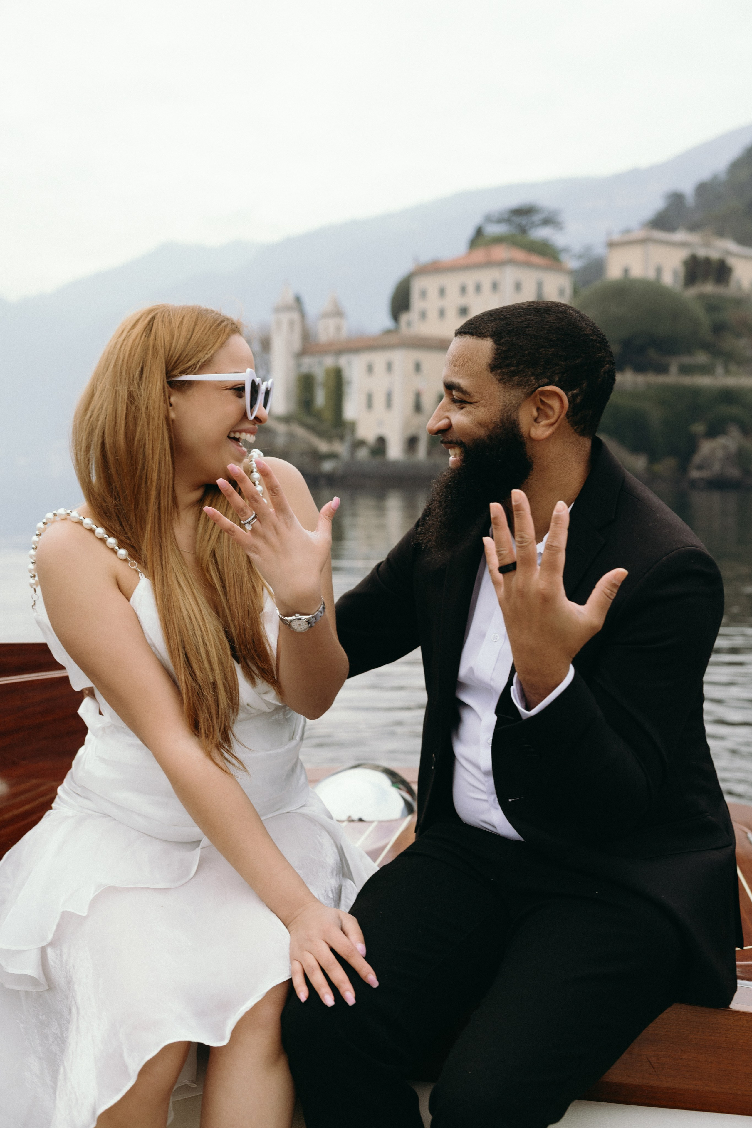 Lake Como Elopement | Sneak Peek. Wedding photographer in Italy