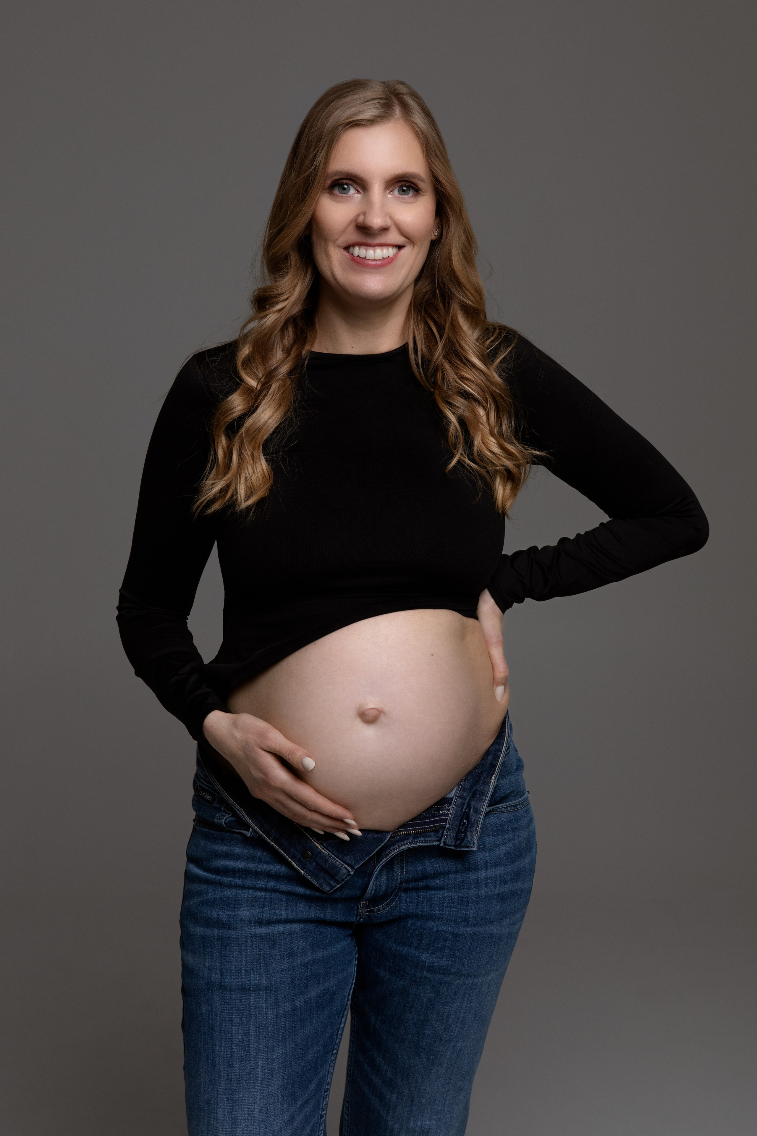 UGNĖ | VILNIUS. Vestuvių ir nėščiųjų fotografė Raminta Razmaitė