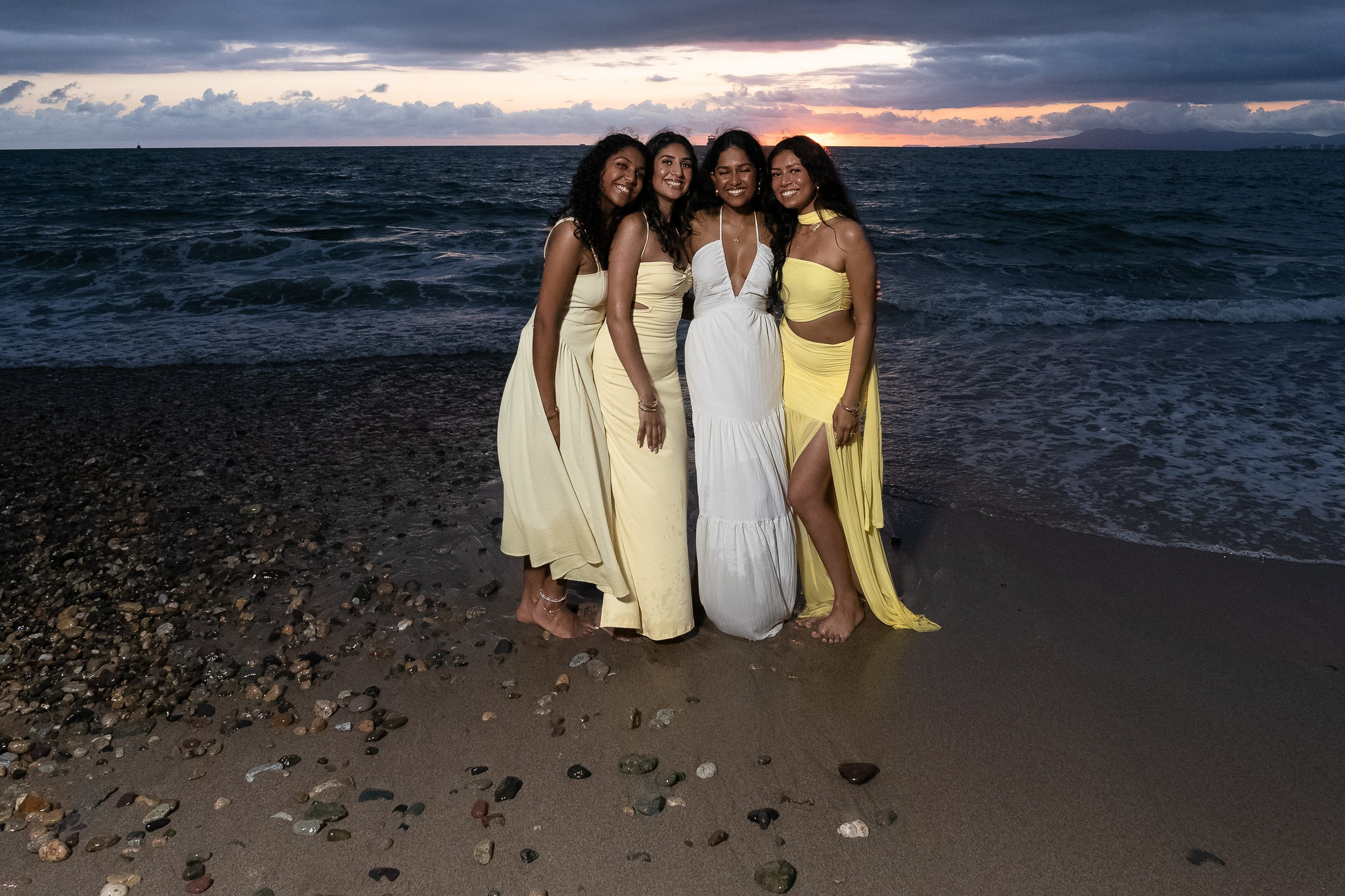 Sesion amigas. Dalhy Go-Fotografo Puerto Vallarta