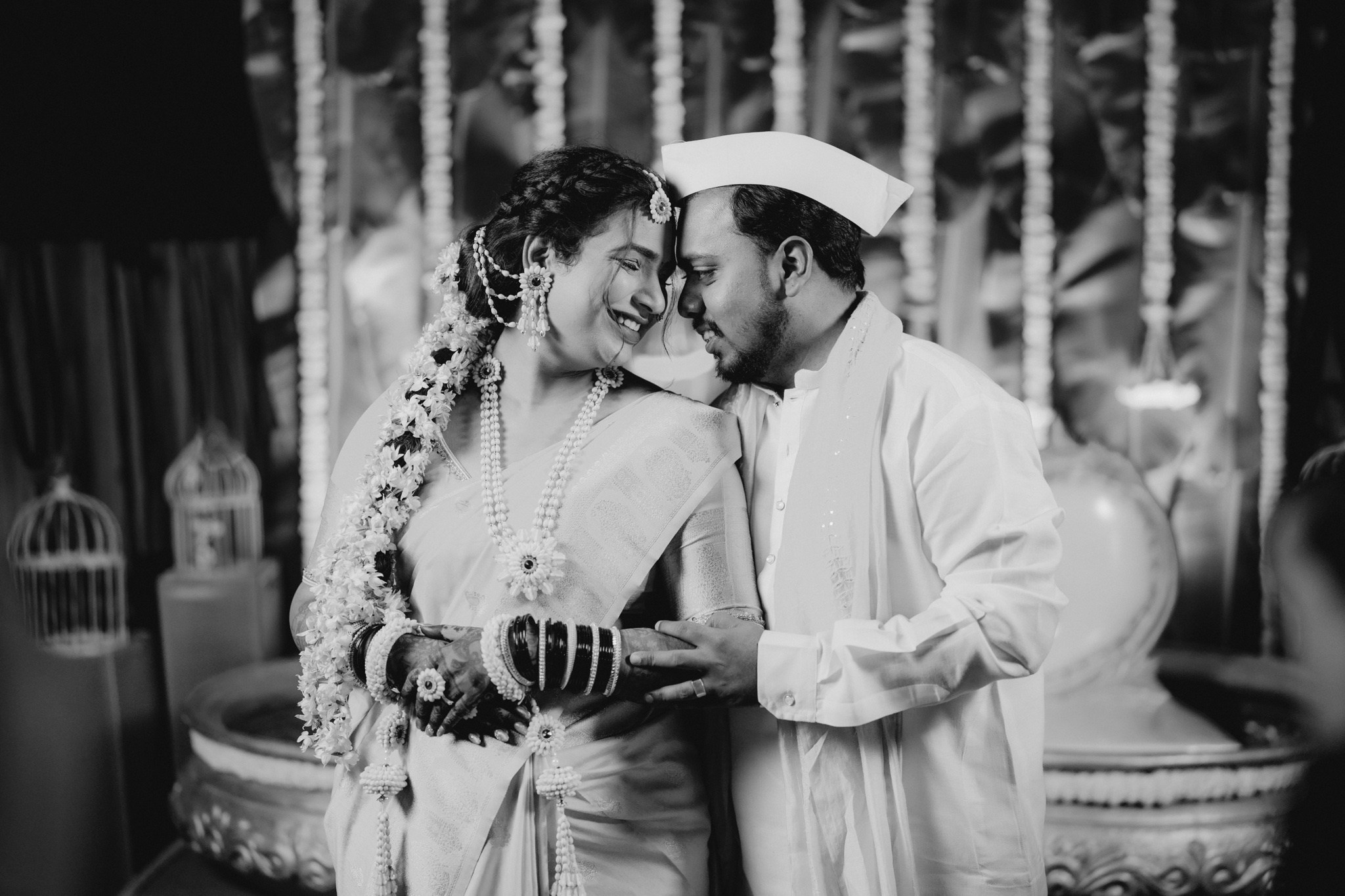 Mayuresh & Harshala. Promise in Pixels — Candid Wedding Photographer & Cinematographer in Mumbai, India