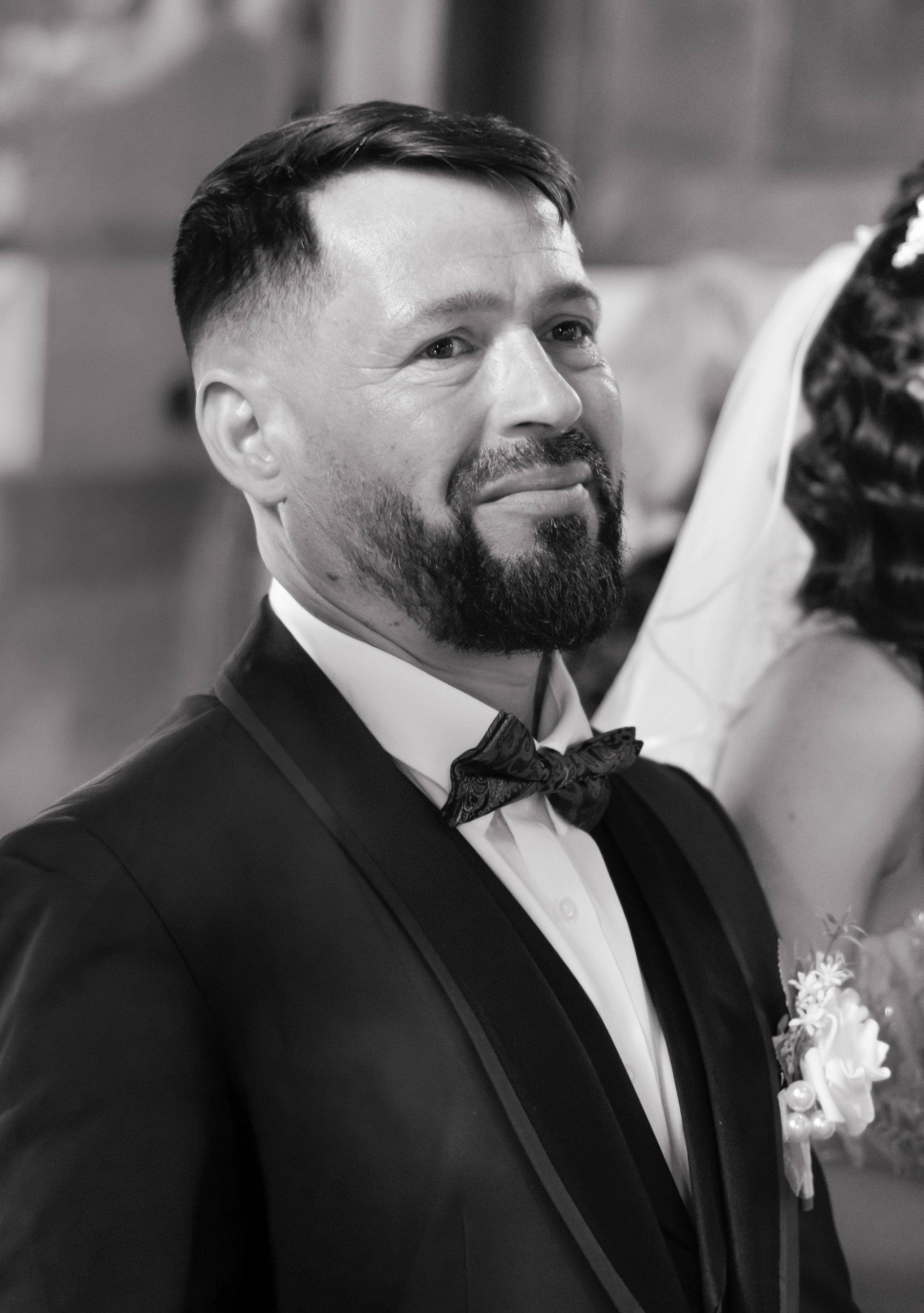 Wedding. Hand for photos