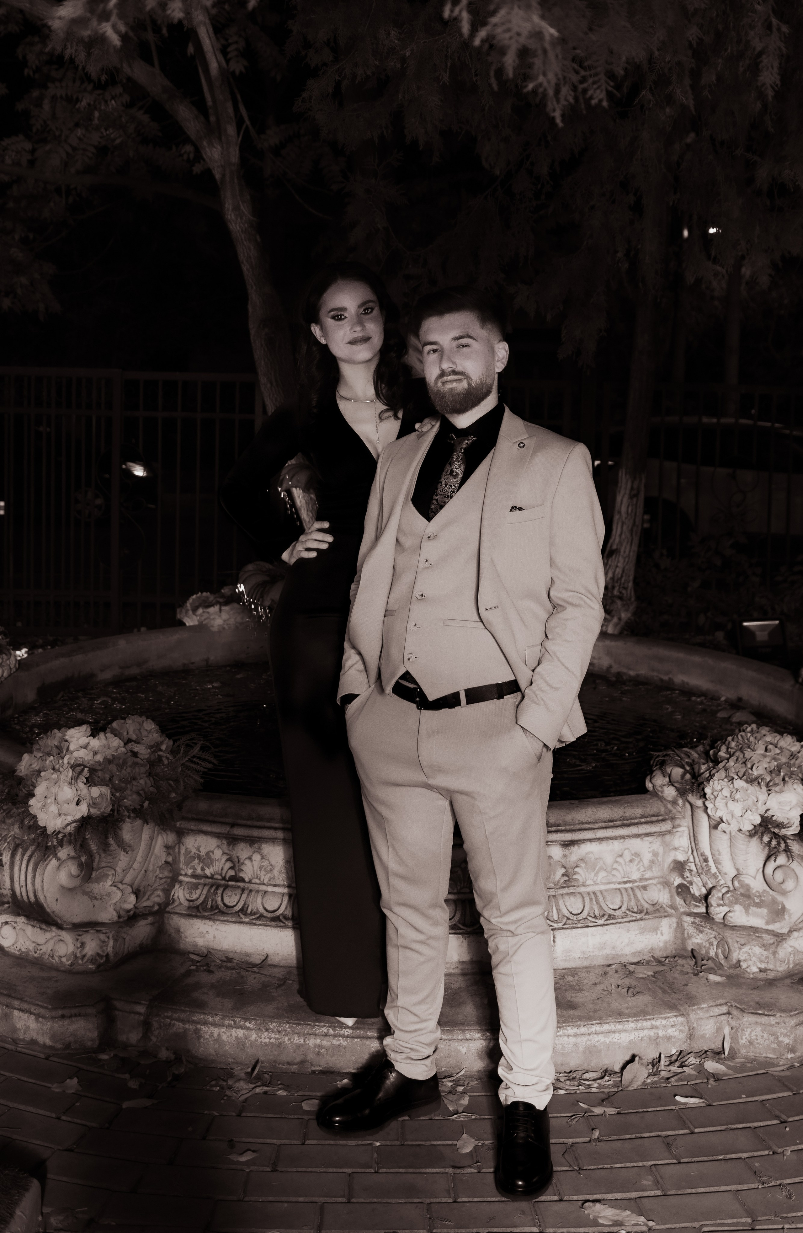 Couple. Hand for photos
