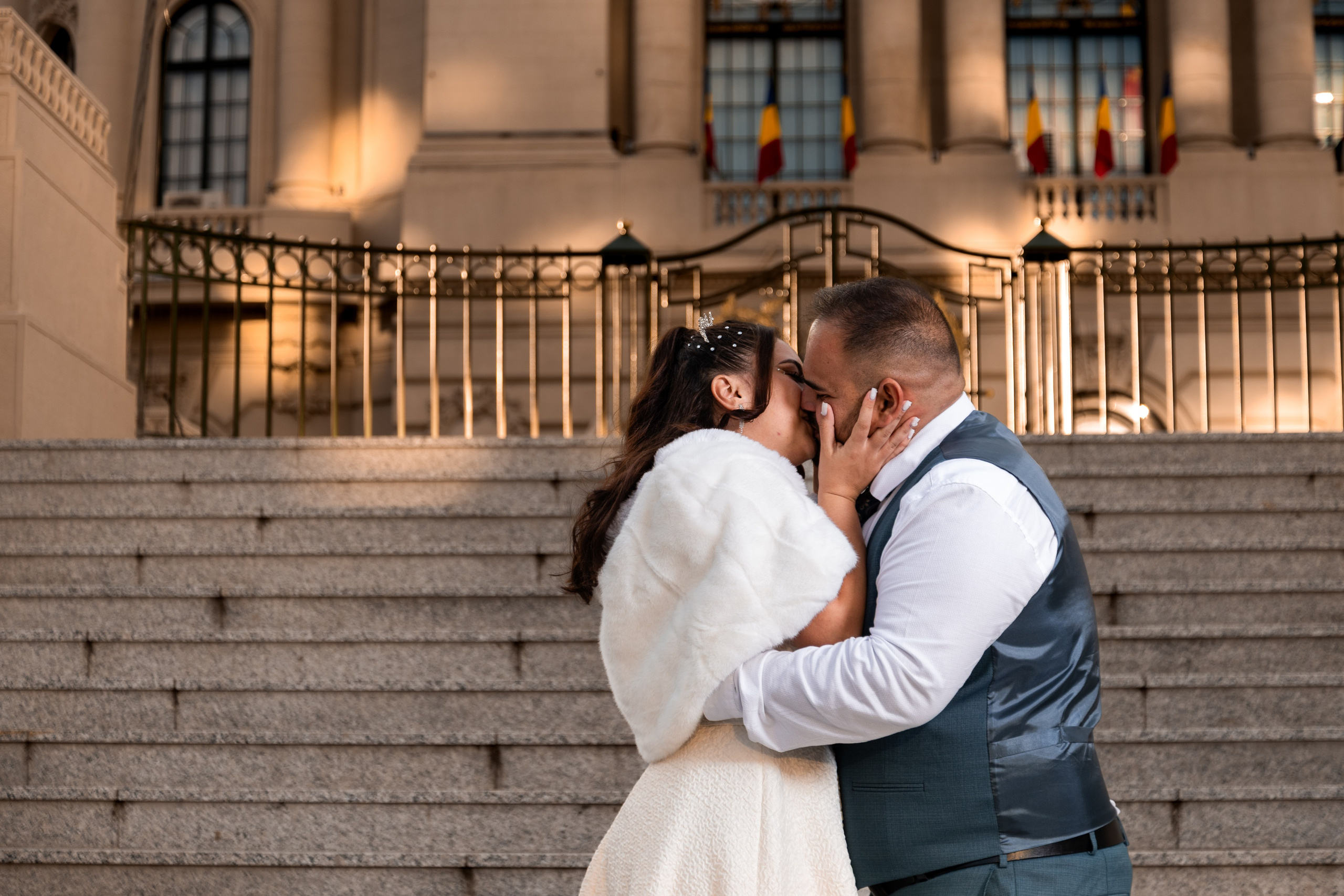 Civil Ceremony Florin — Alexandra. Hand for photos