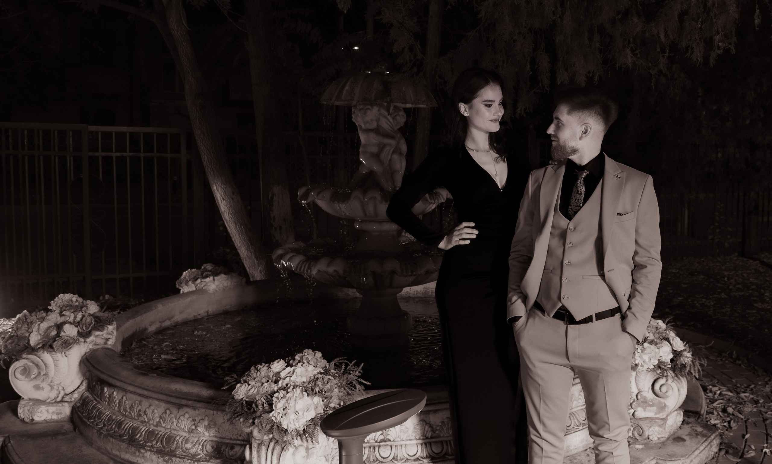Couple. Hand for photos