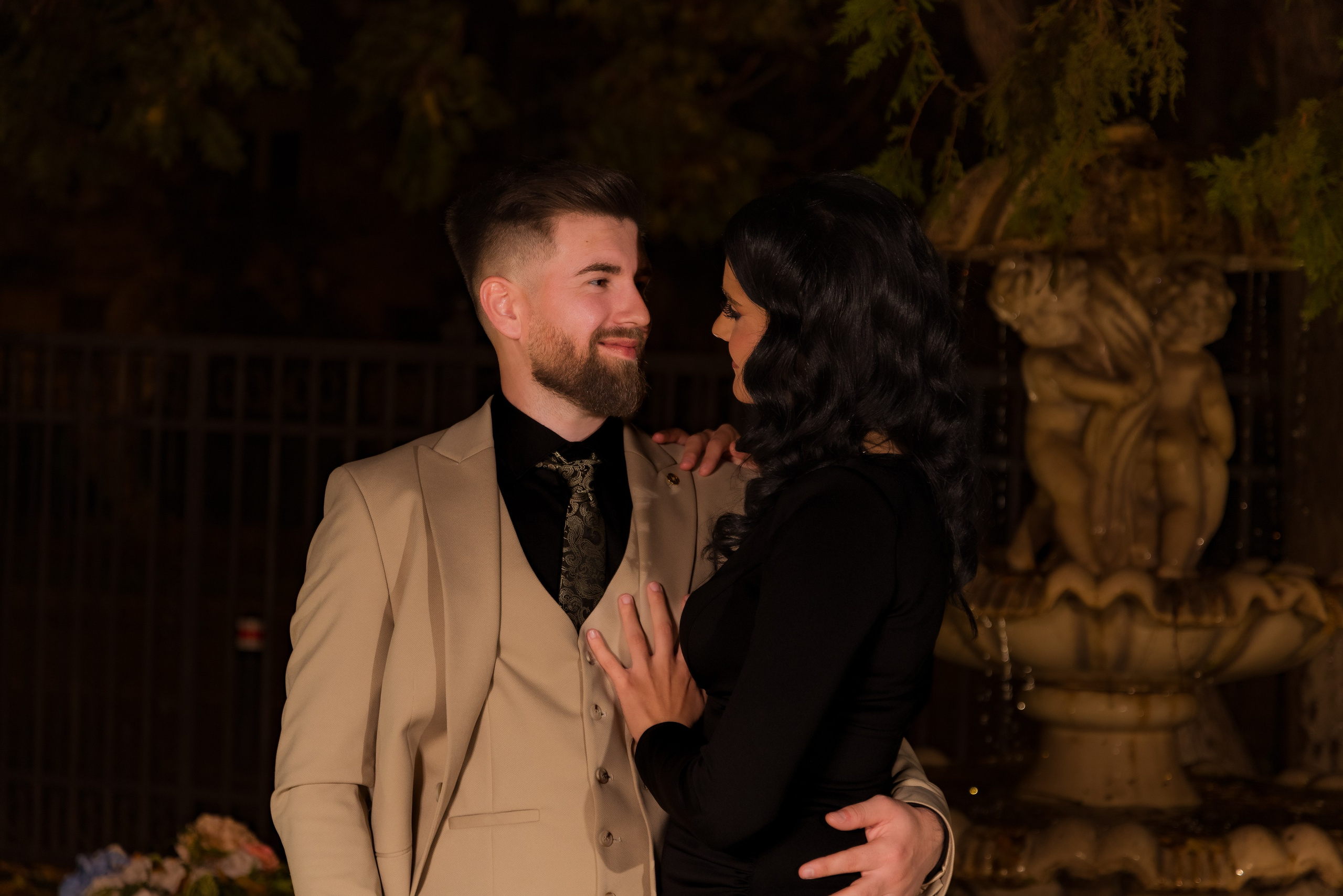 Couple. Hand for photos
