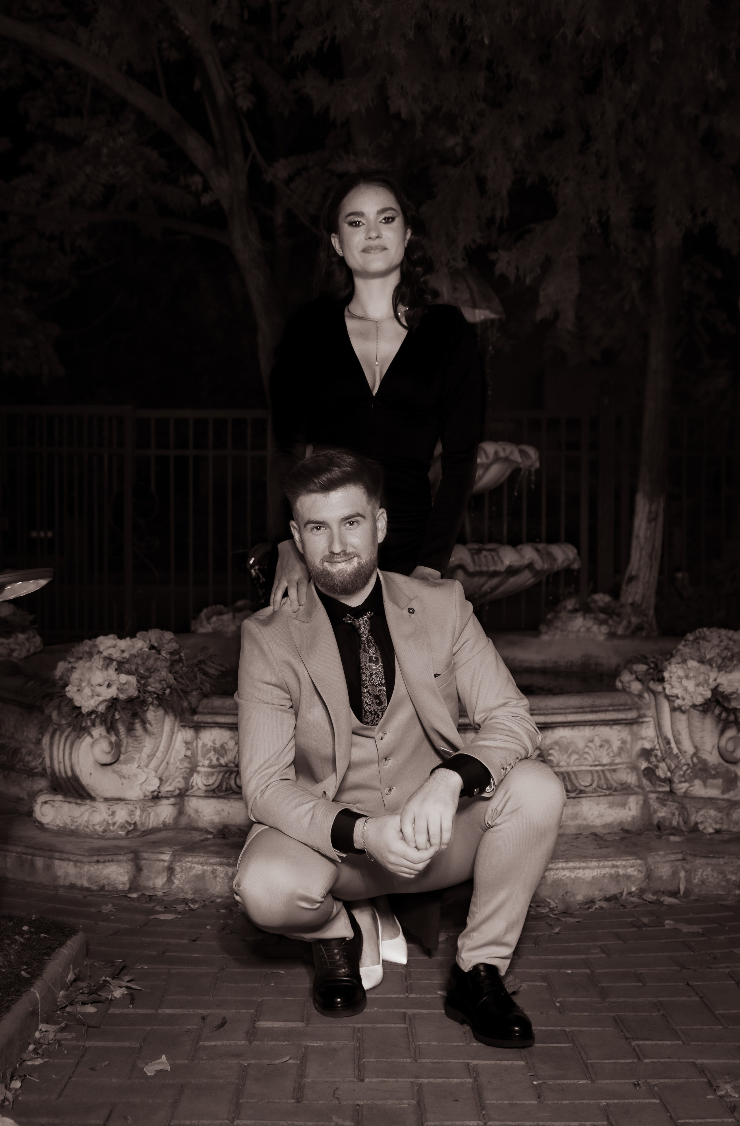 Couple. Hand for photos