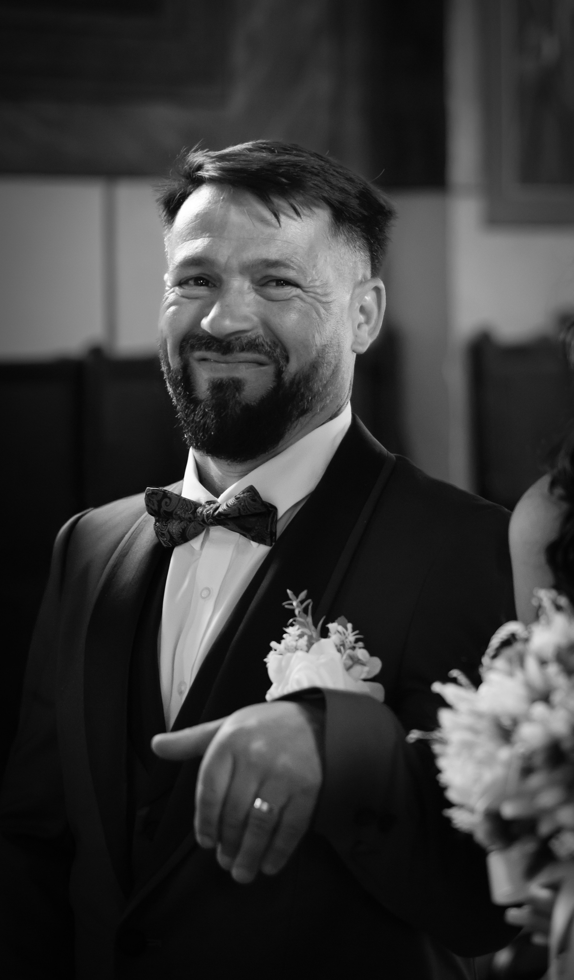 Wedding. Hand for photos