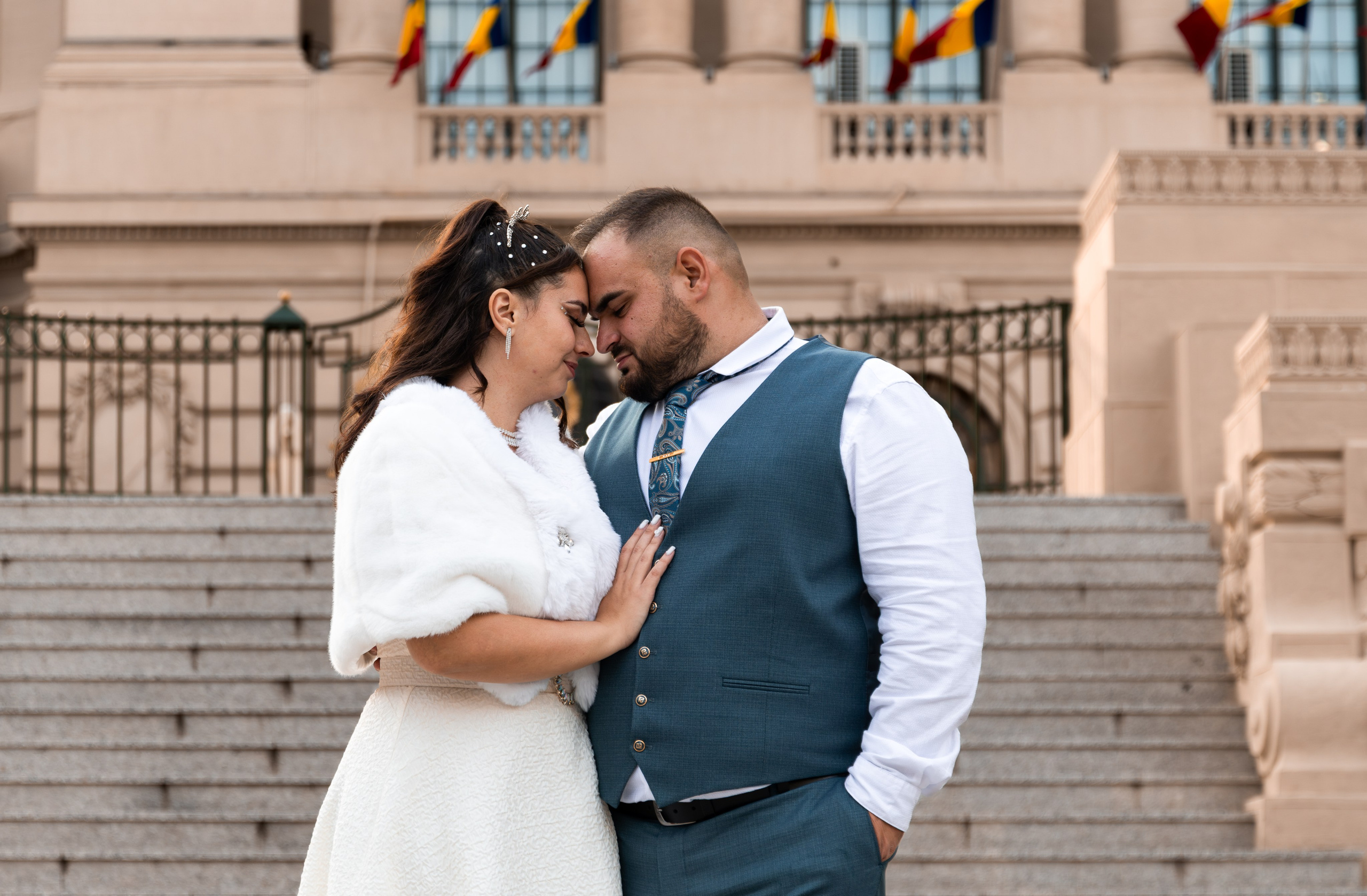 Civil Ceremony Florin — Alexandra. Hand for photos
