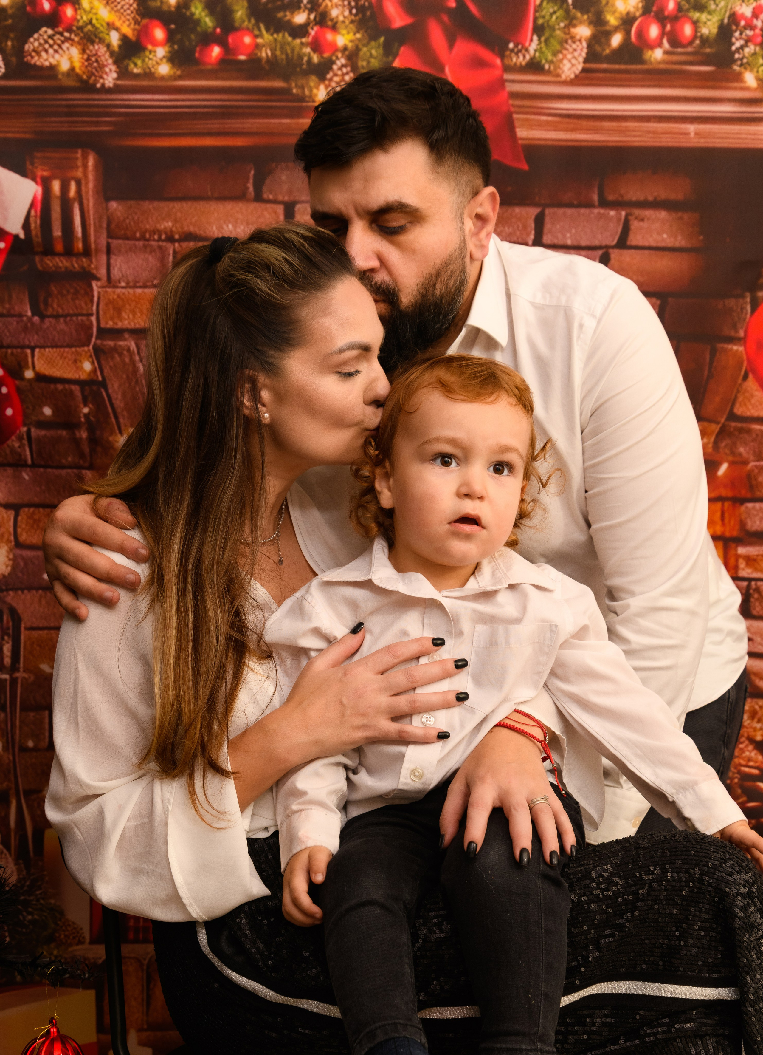 Christmas Photoshoot. Hand for photos