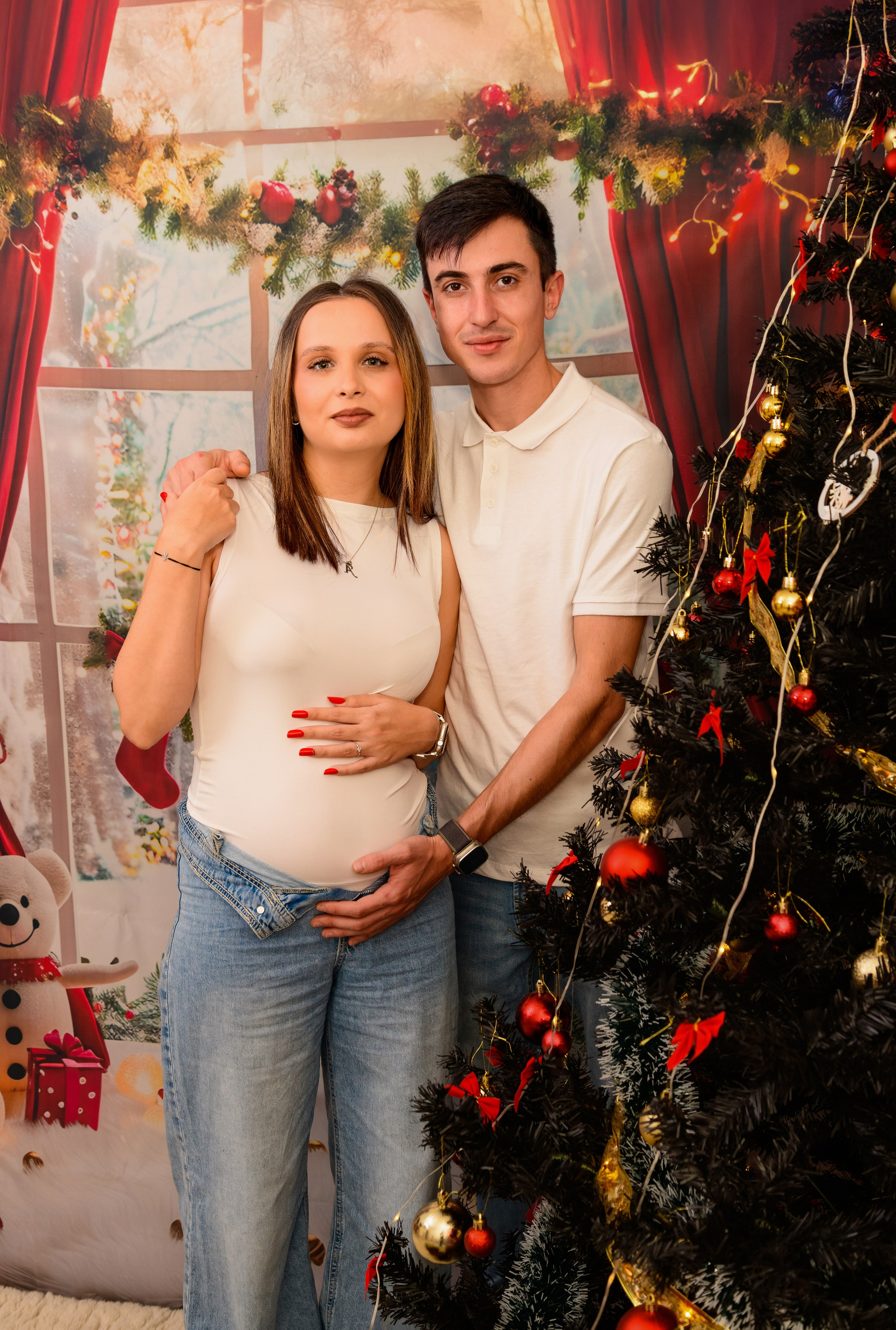 Christmas Photoshoot. Hand for photos
