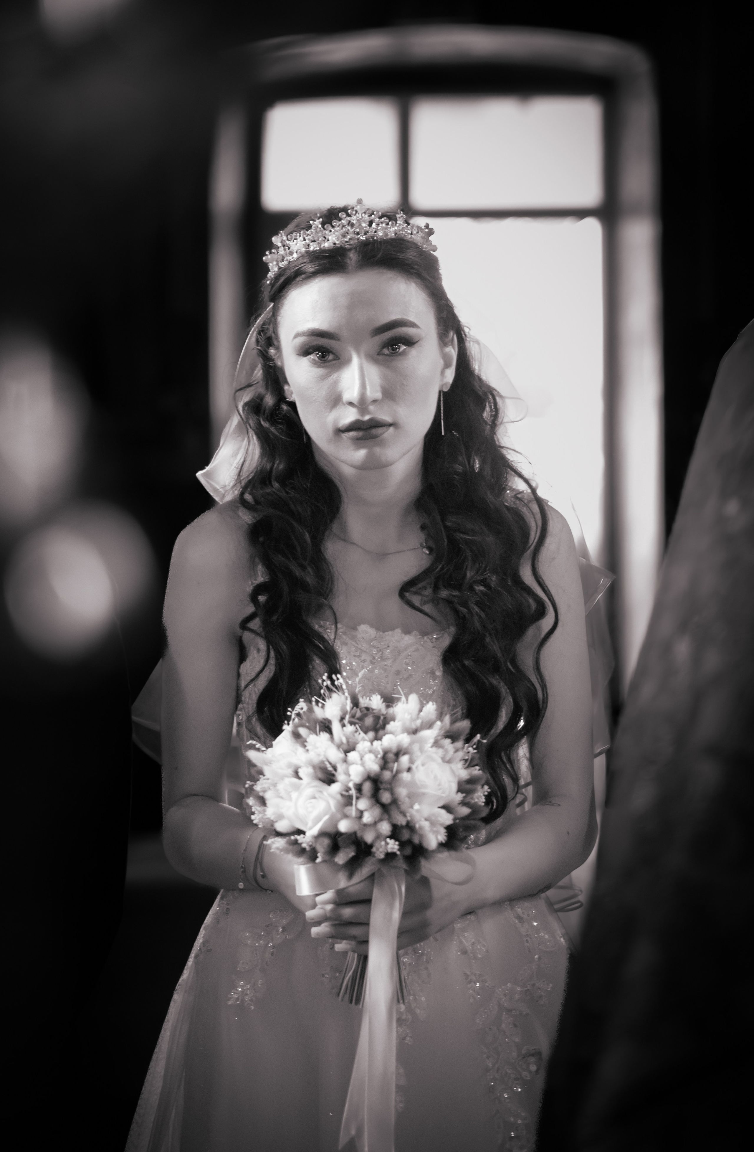 Wedding. Hand for photos