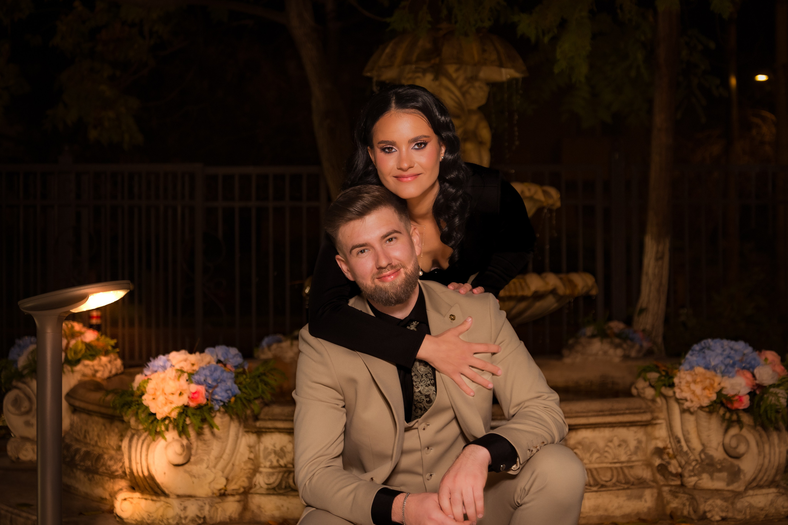 Couple. Hand for photos