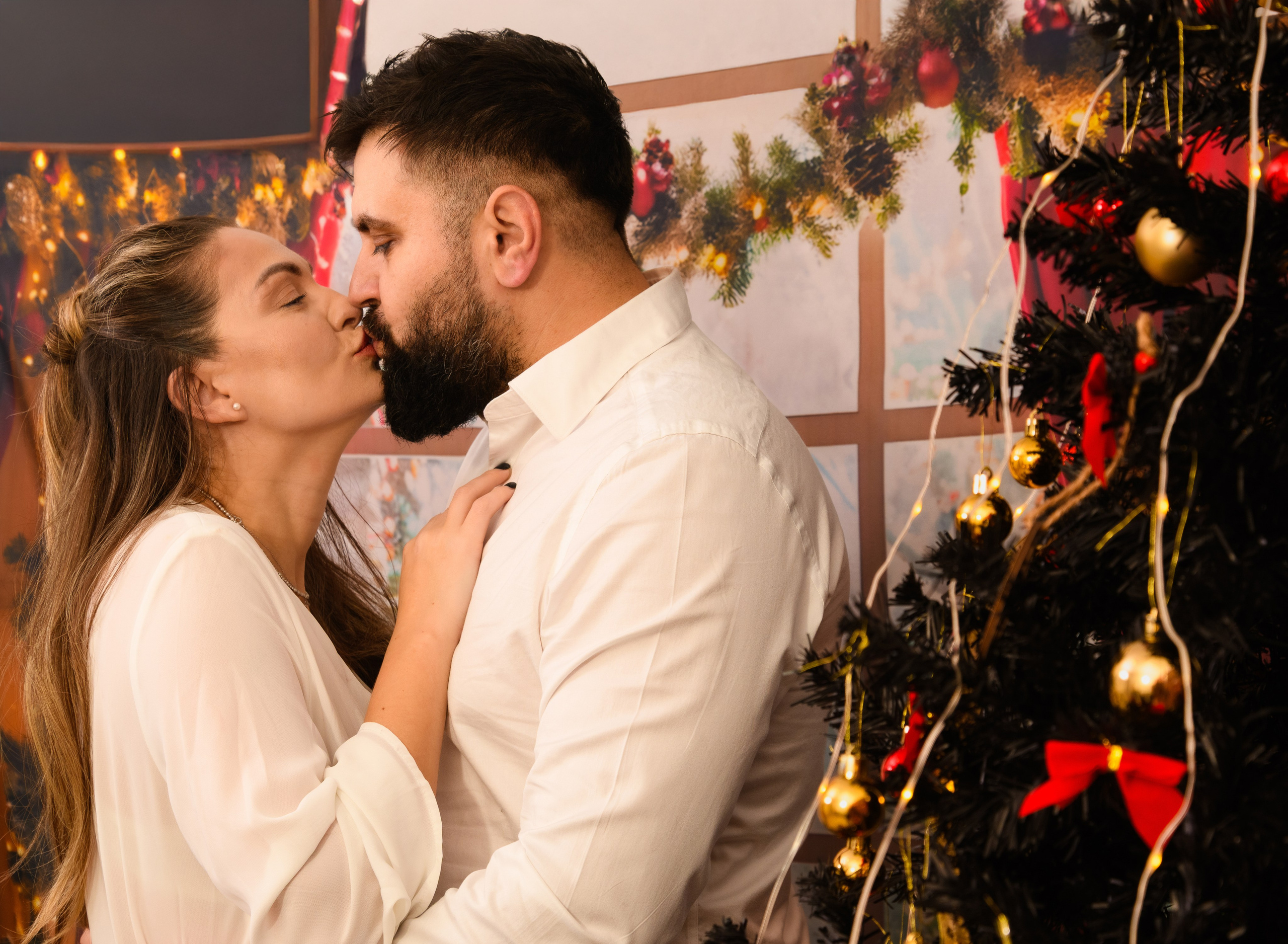 Christmas Photoshoot. Hand for photos