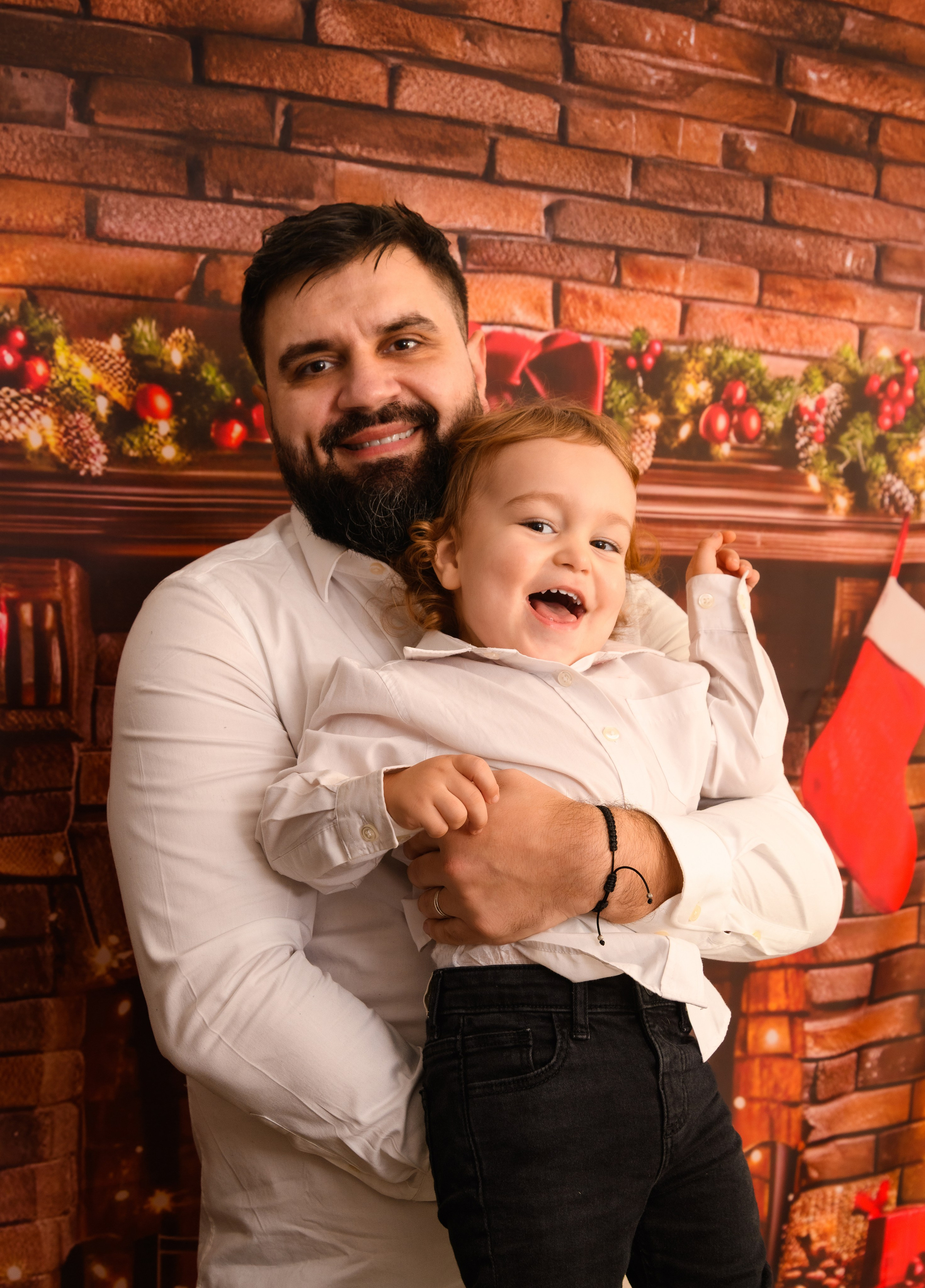 Christmas Photoshoot. Hand for photos