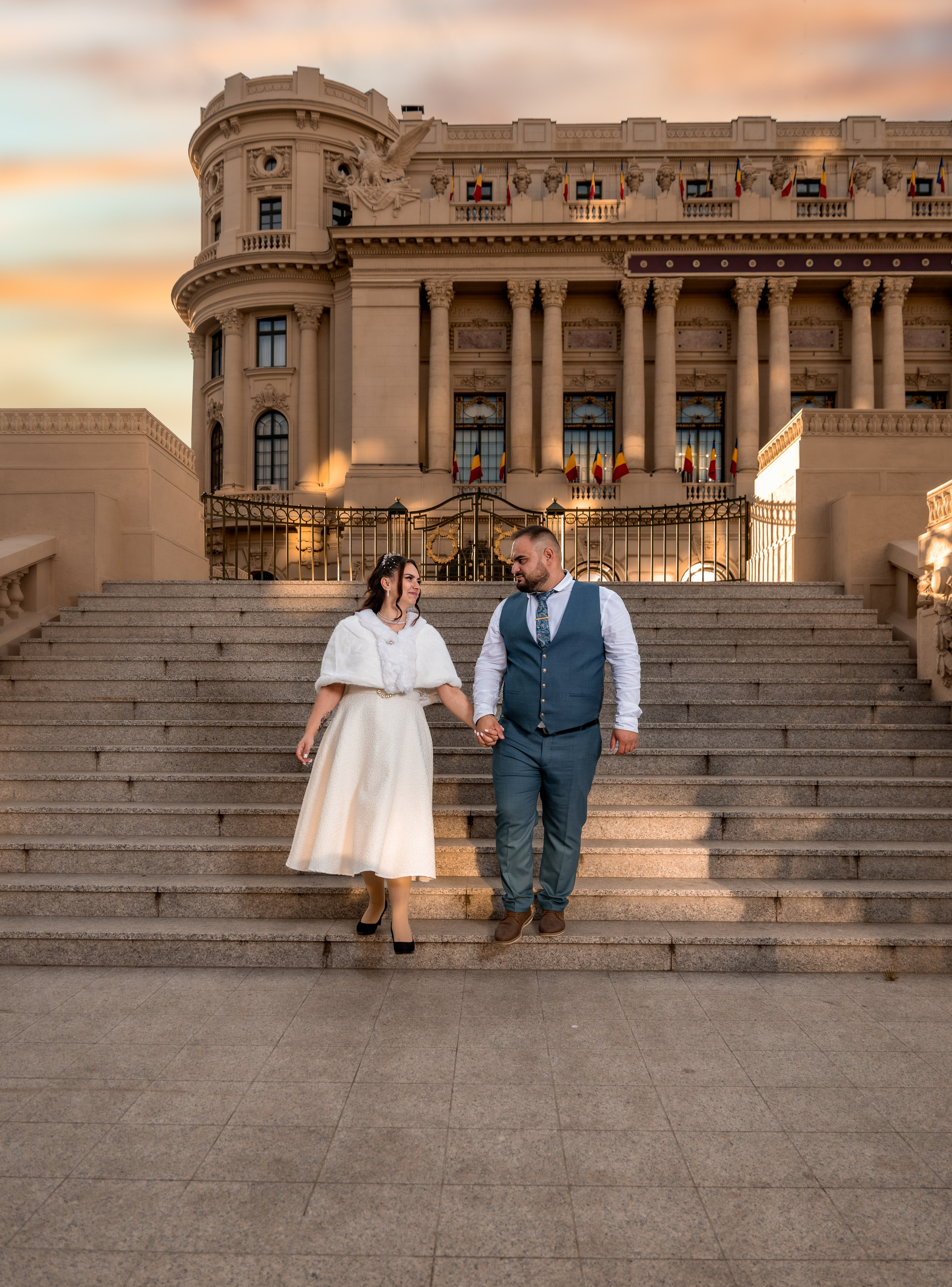 Civil Ceremony Florin — Alexandra. Hand for photos