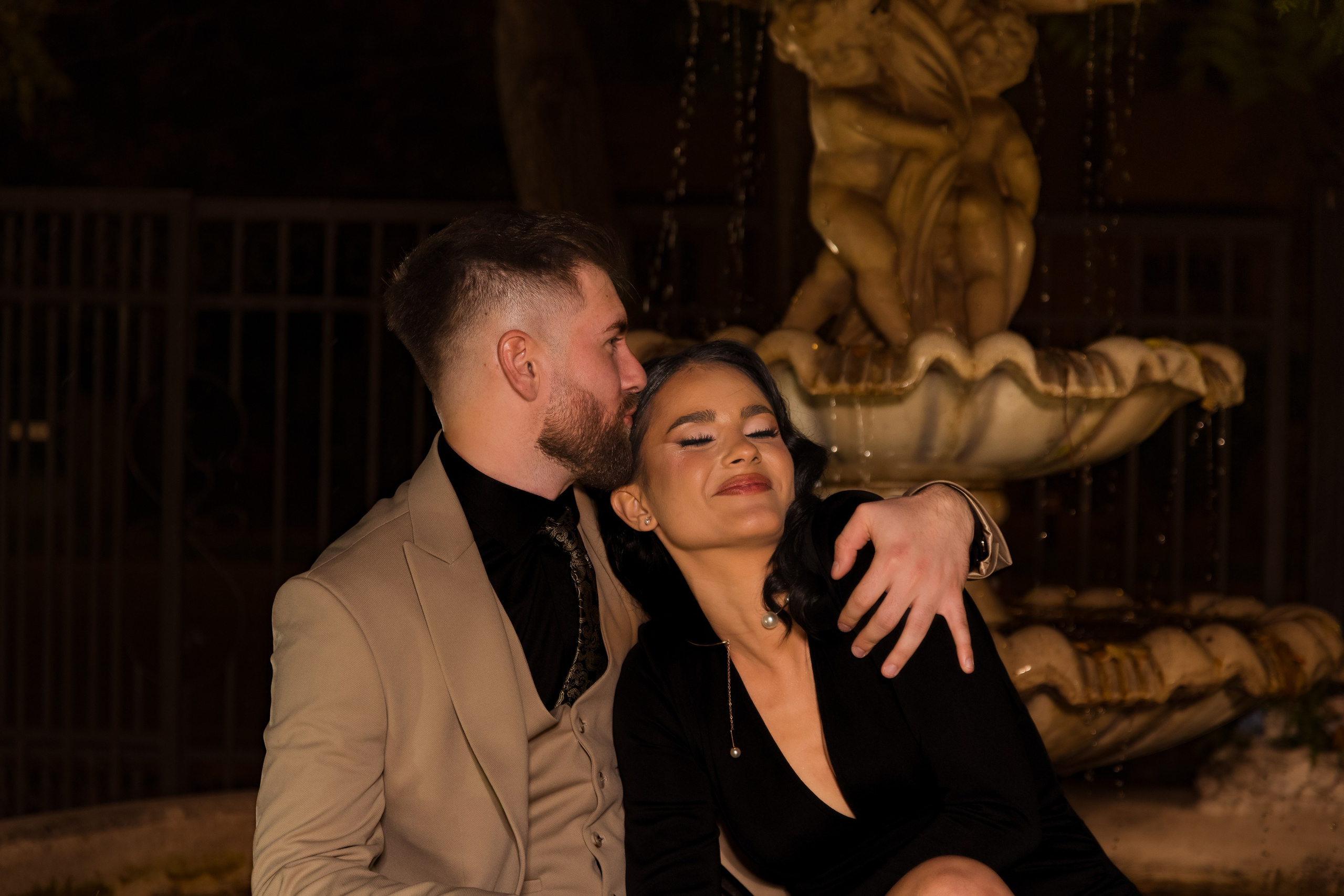 Couple. Hand for photos