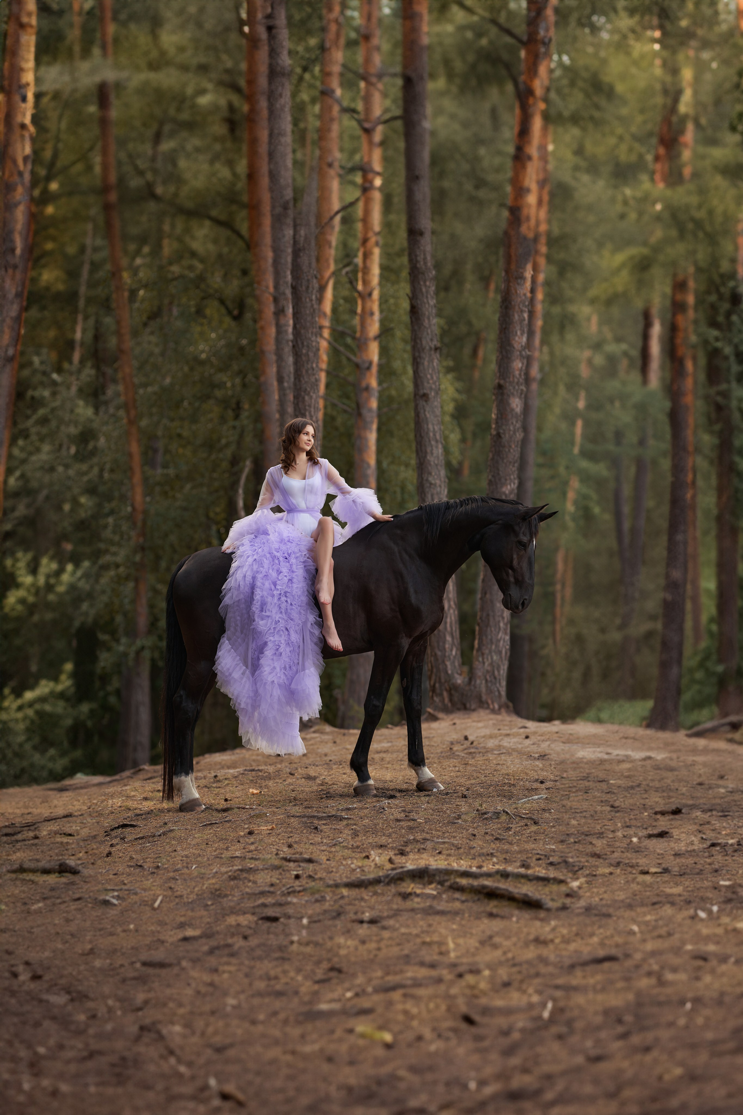 With Horses. Youdusha.com