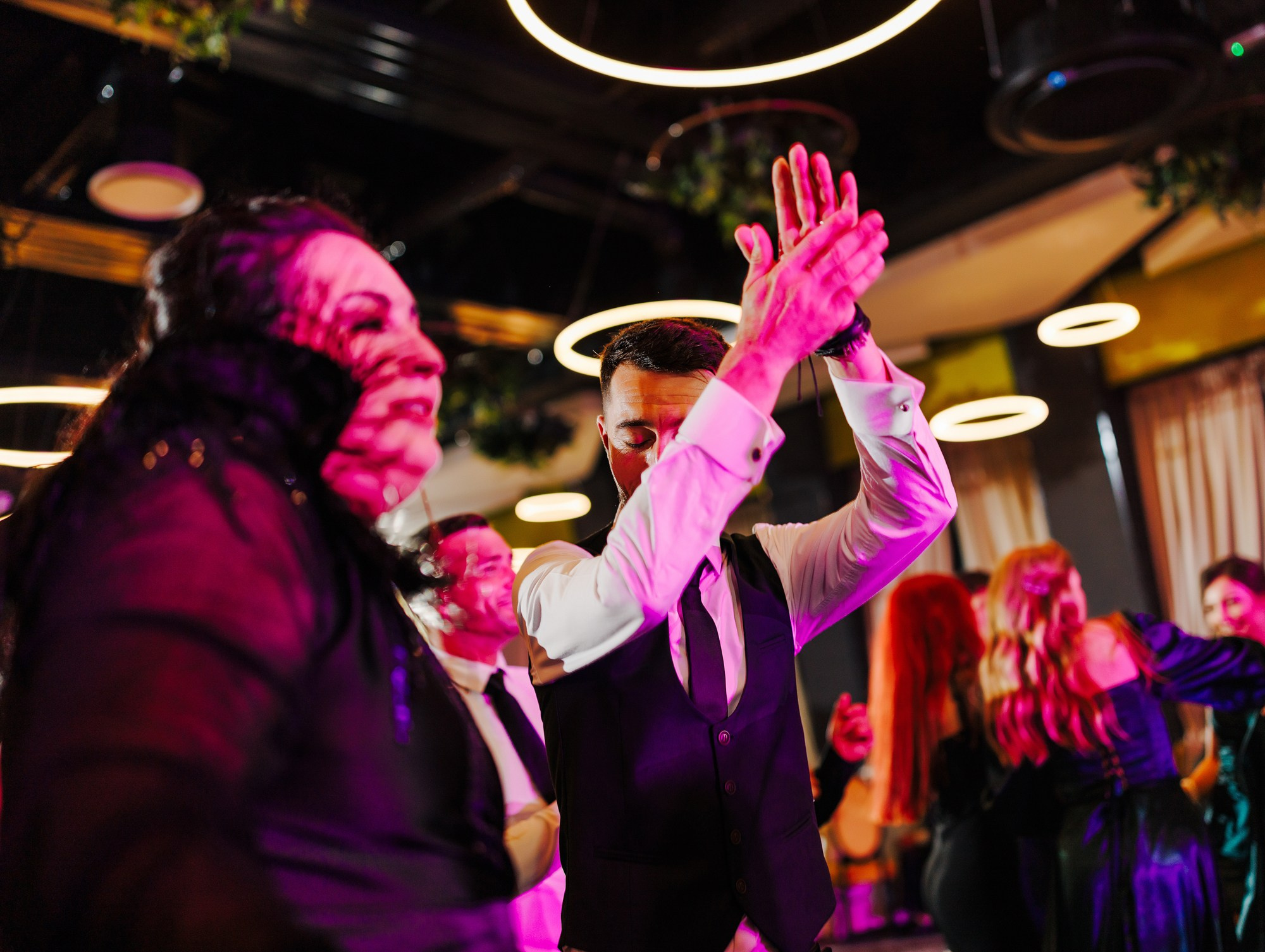 Vladut-Andrea. Fotograf și videograf de nuntă R. Moldova, Romania