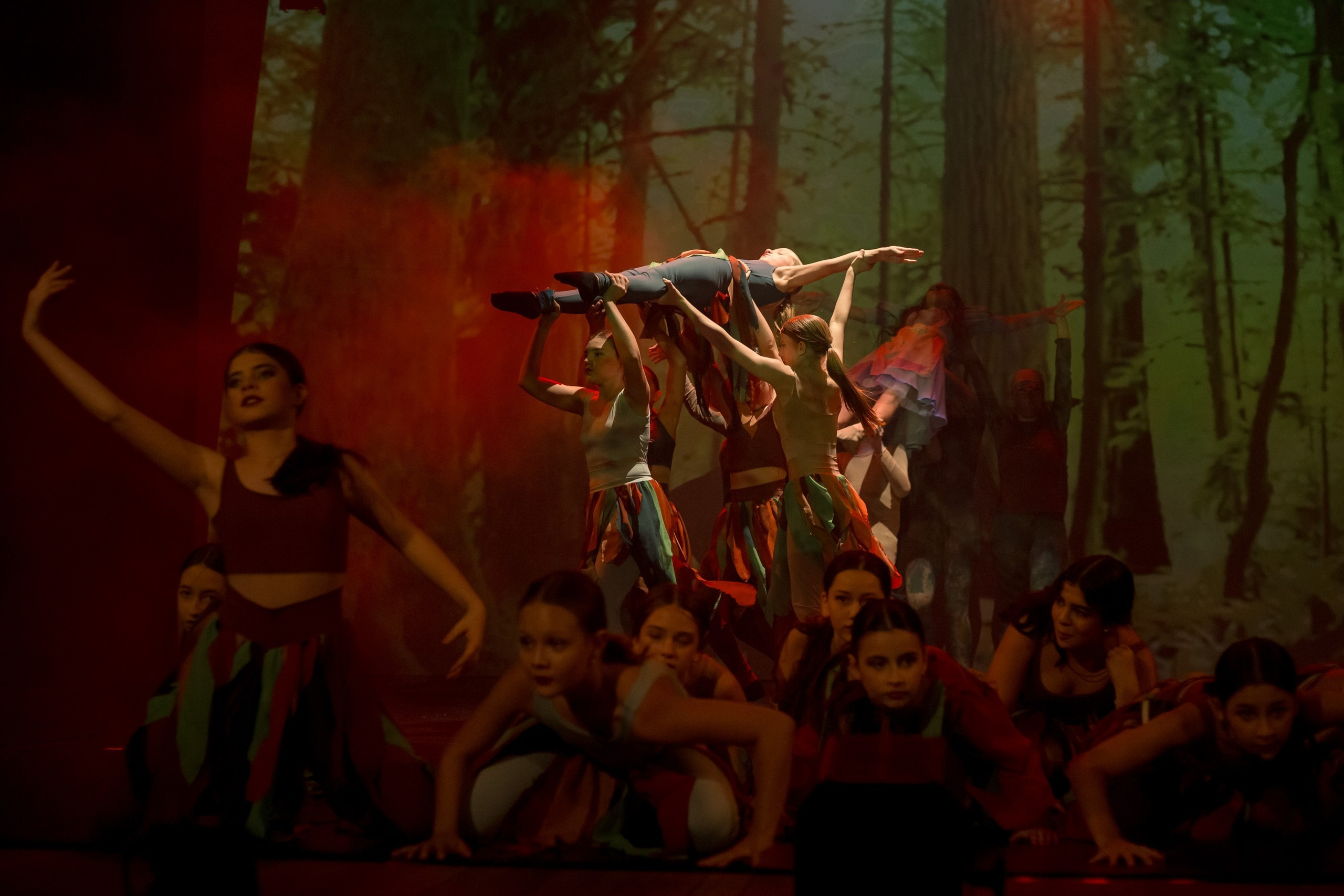 Espetáculo Teatral Alice no País das Maravilhas — Recriarte