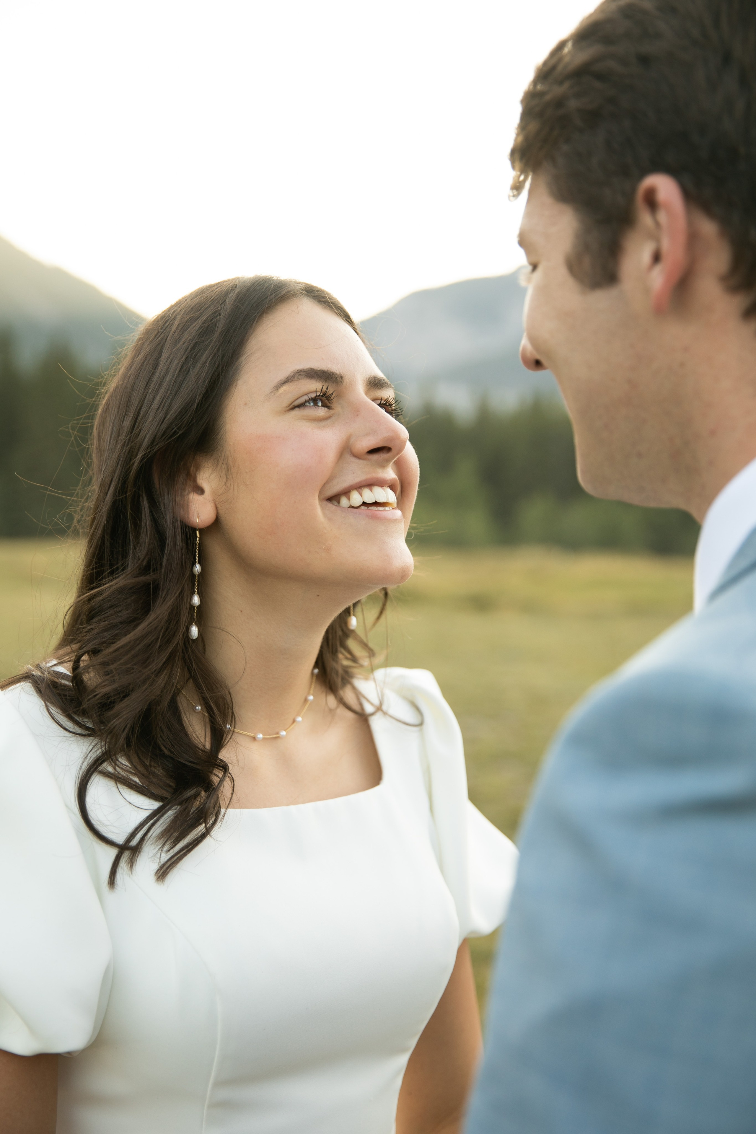 Charity and Josh Wedding — Canmore. Fotografía accesible en Calgary