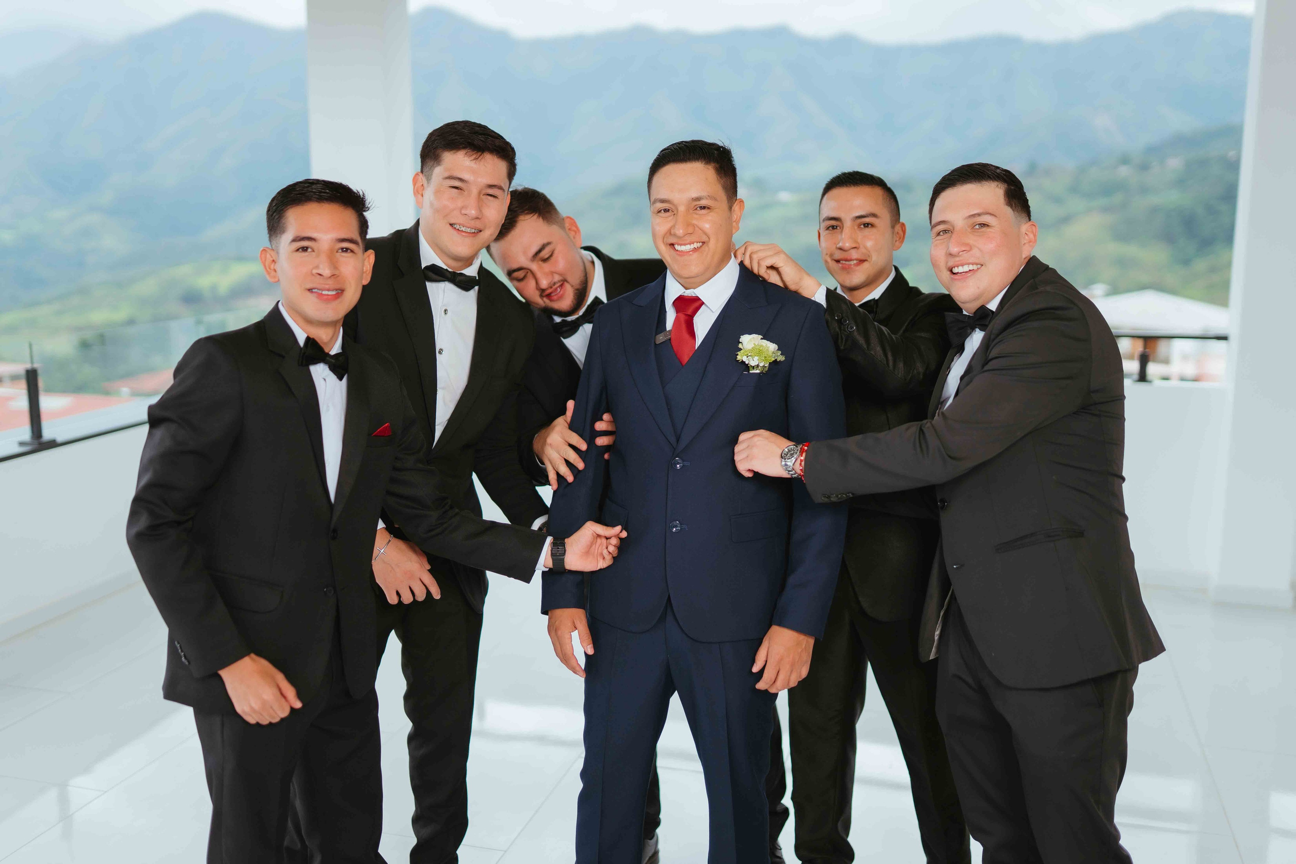 Jennifer y Vladimir. Fotógrafo de bodas en Loja Ecuador | Piero Alvarez PH