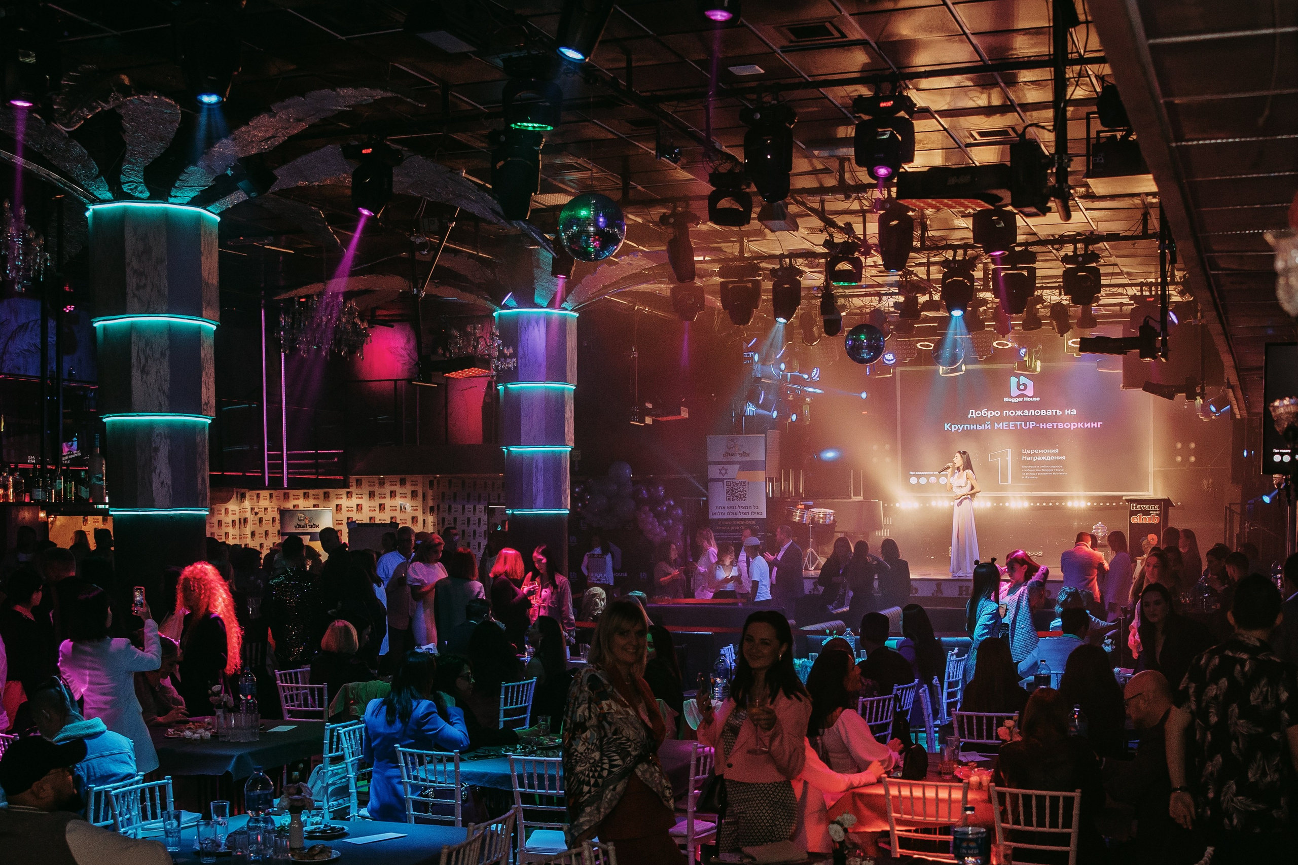 First BLOGGER HOUSE — Reportage. George TLV — Professional photographer and retoucher in Israel