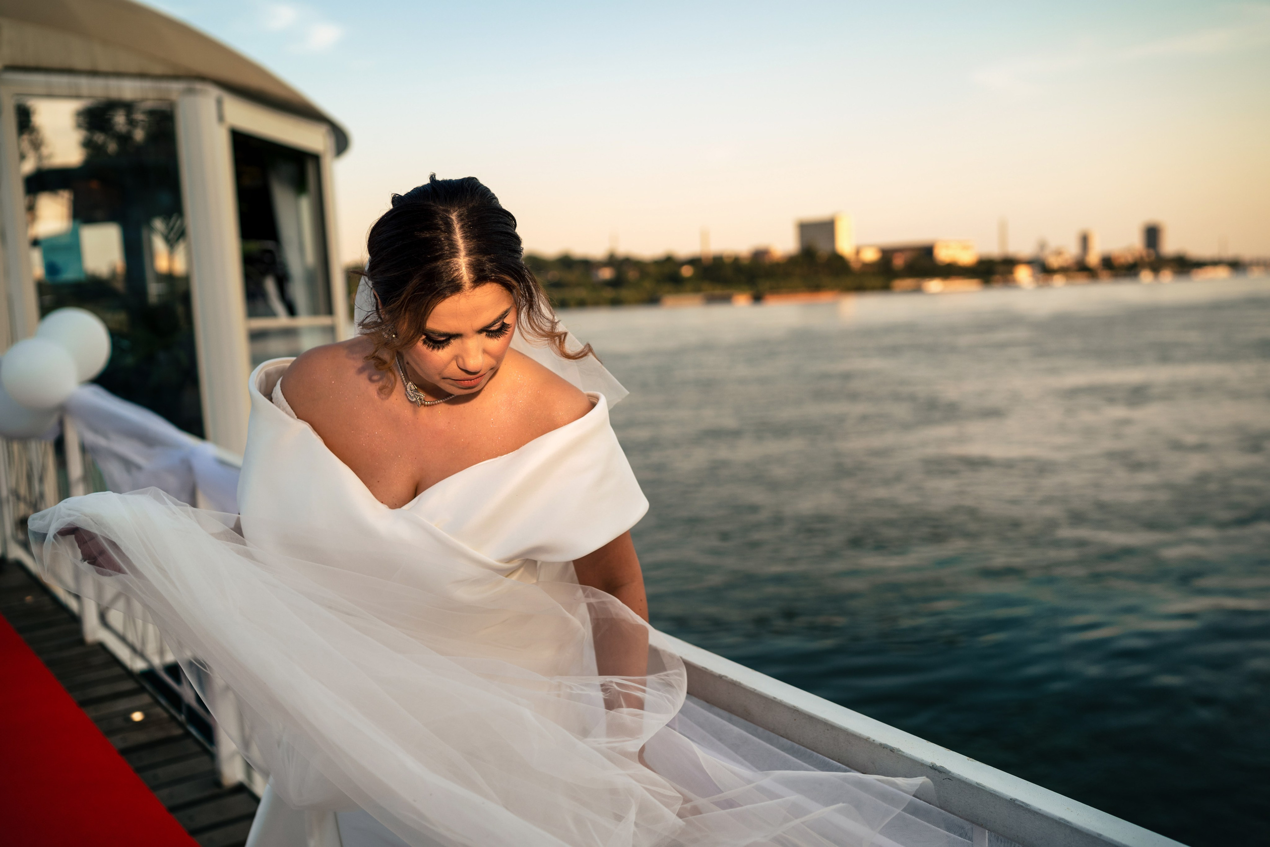 Denisa & Cătălin. Acasă