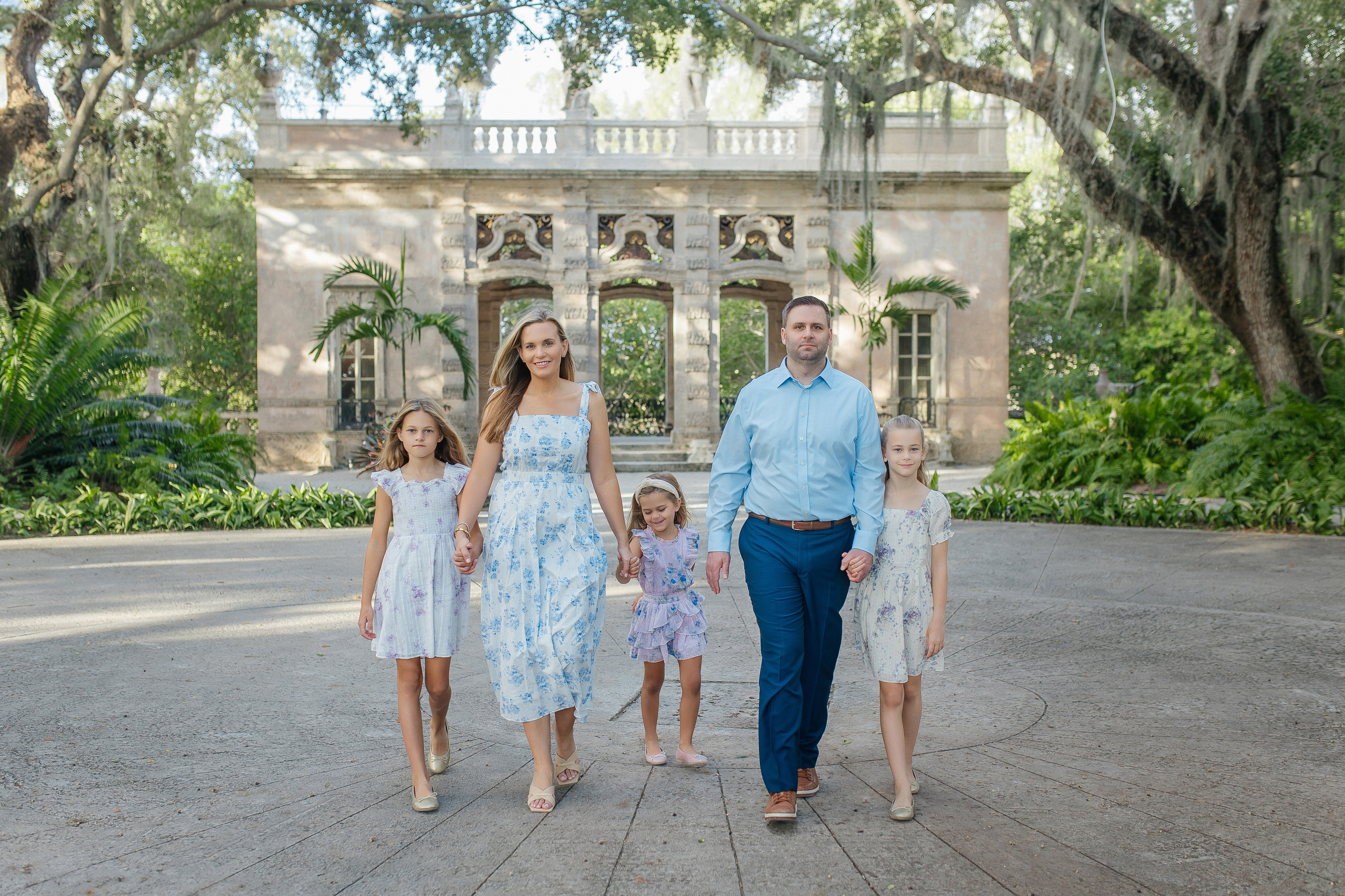 Vizkaya Family Session. Family and Event photographer in Homestead and Miami areas of Florida