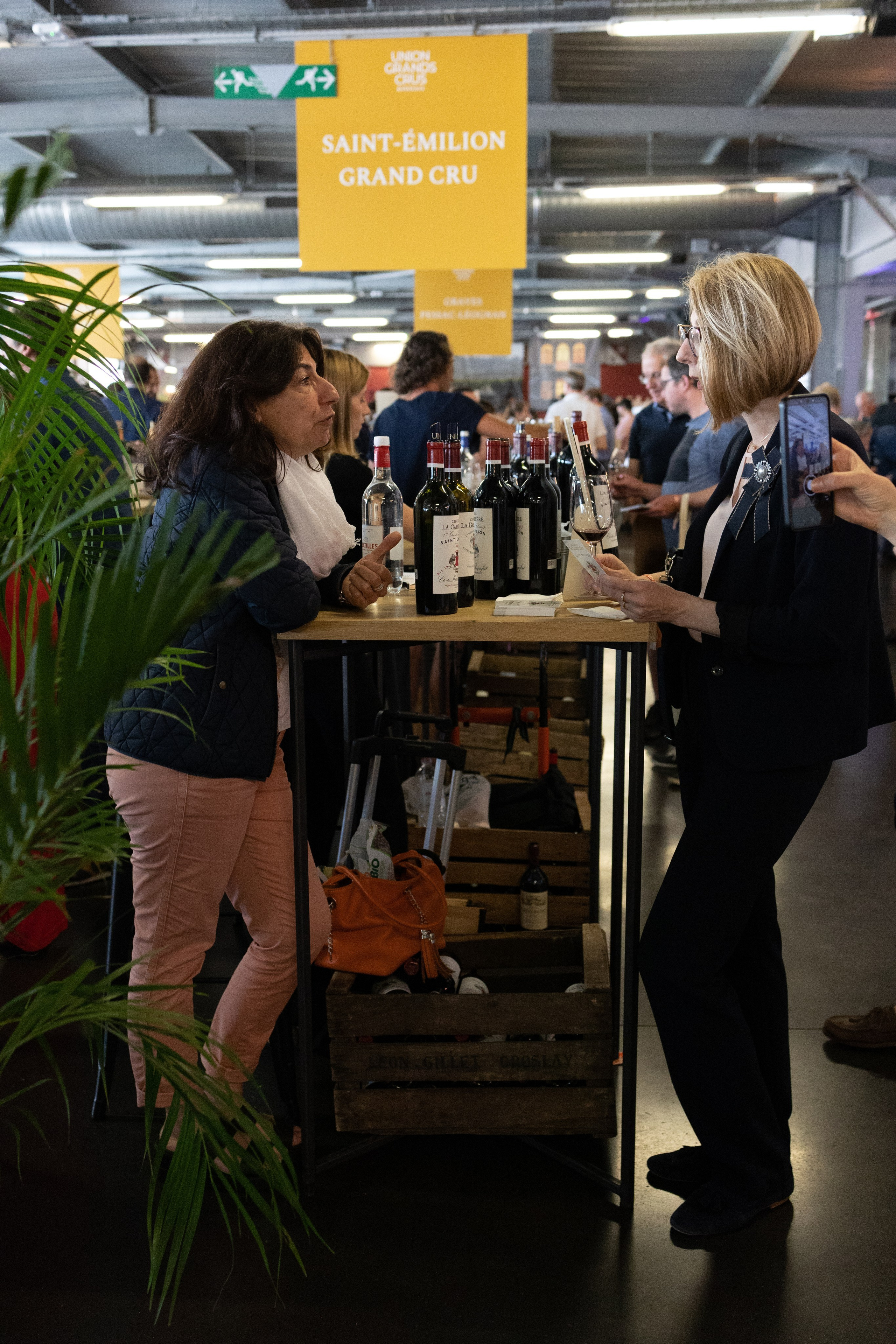 corporate-event-networking-wine-tasting-france