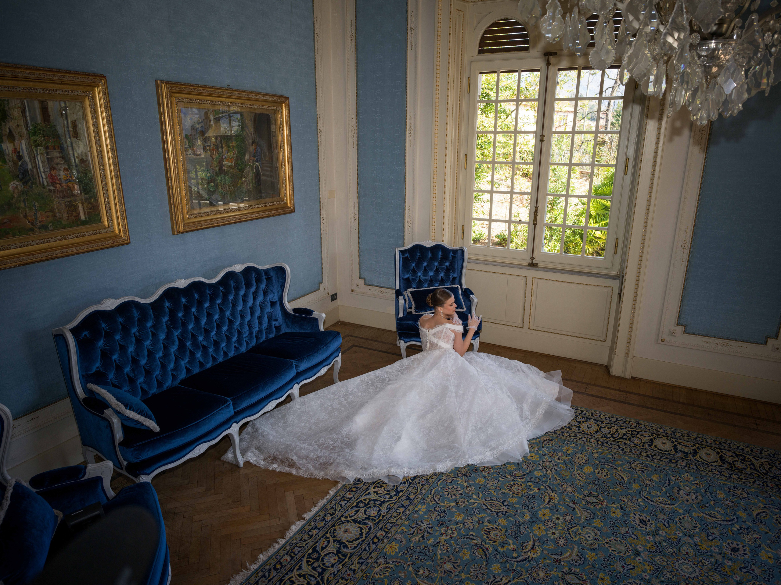 bride and veil villa Pessina Lake Como Italy wind