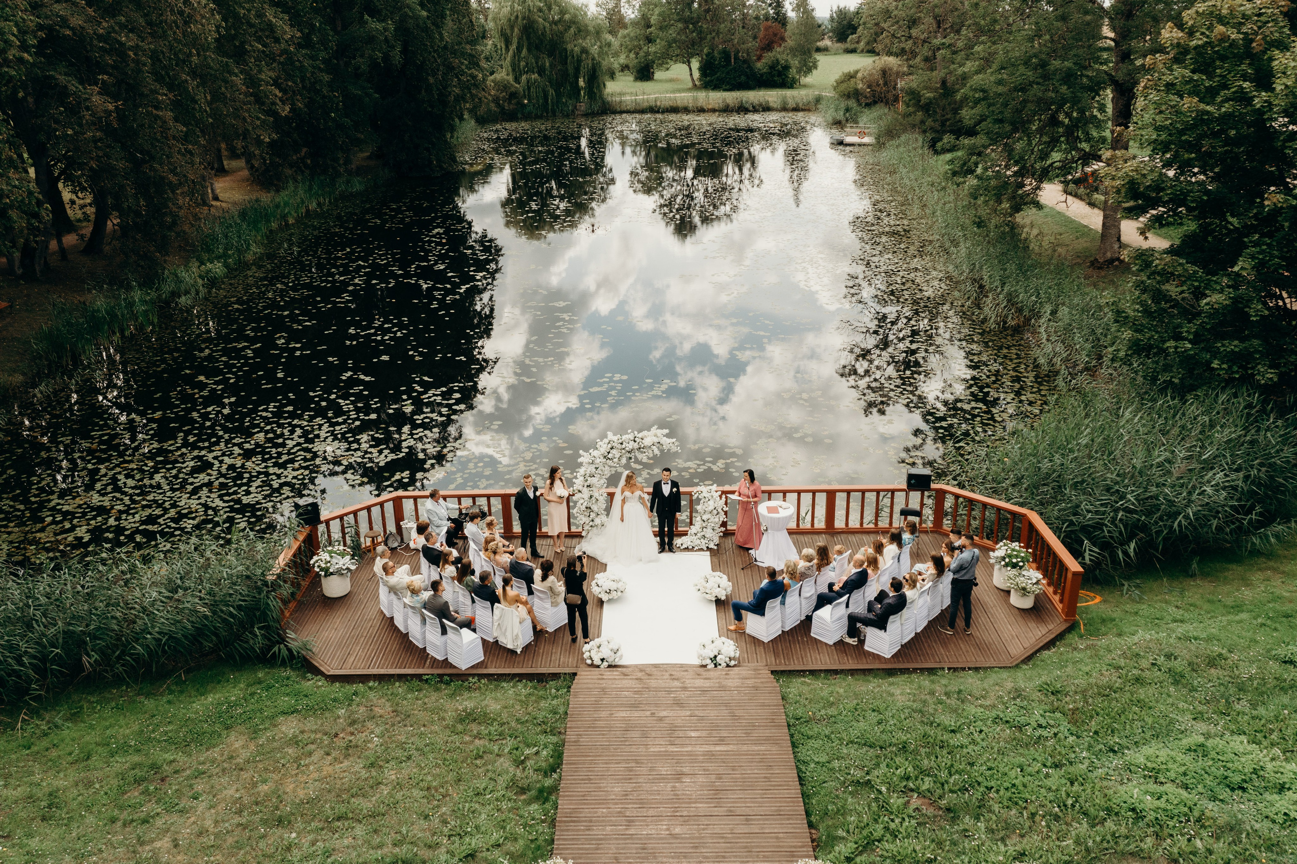 Свадьба в Яунмоку пилс. Свадебный фотограф в Риге — Вячеслав Лучненков