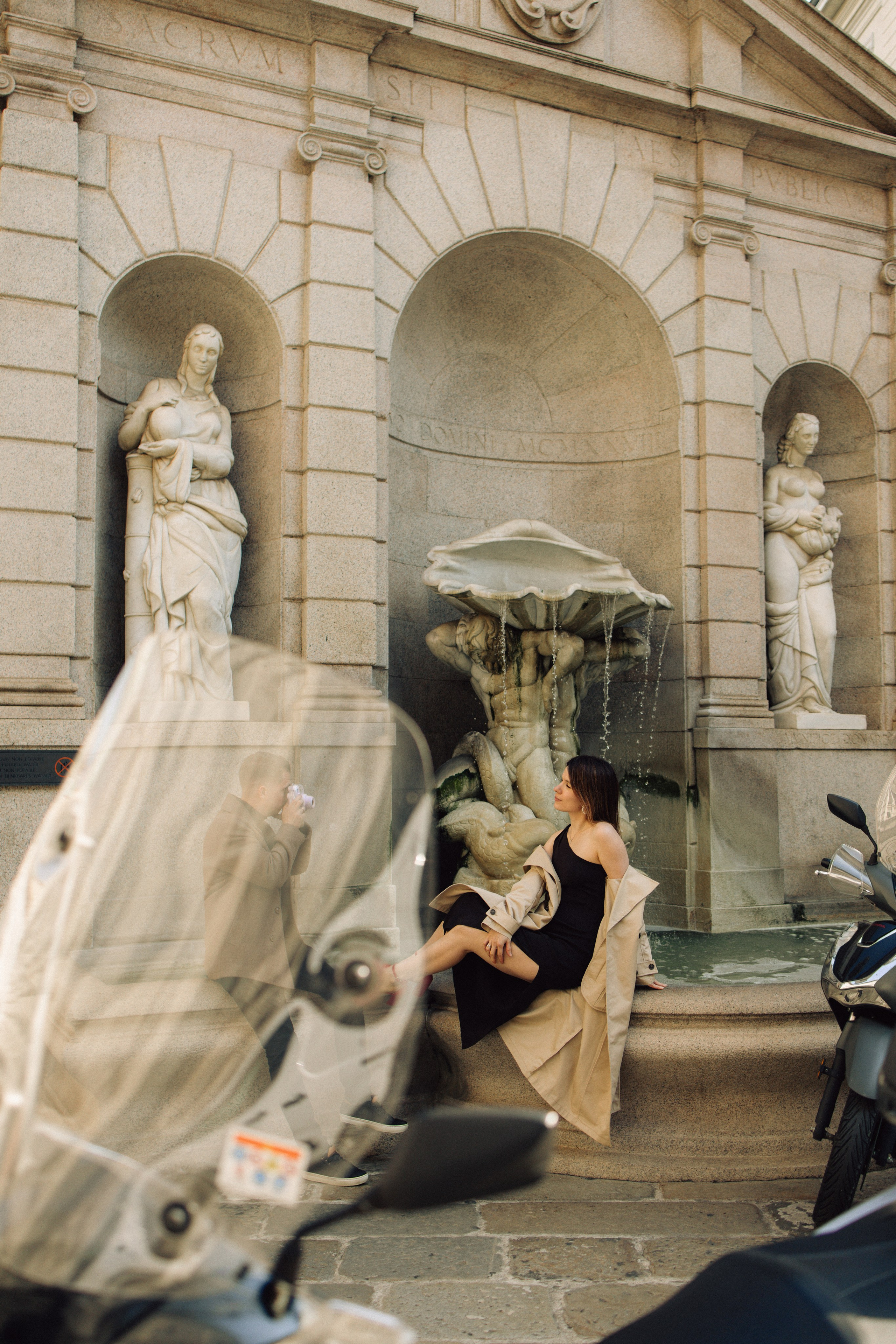 Artistic couple portrait in Milan