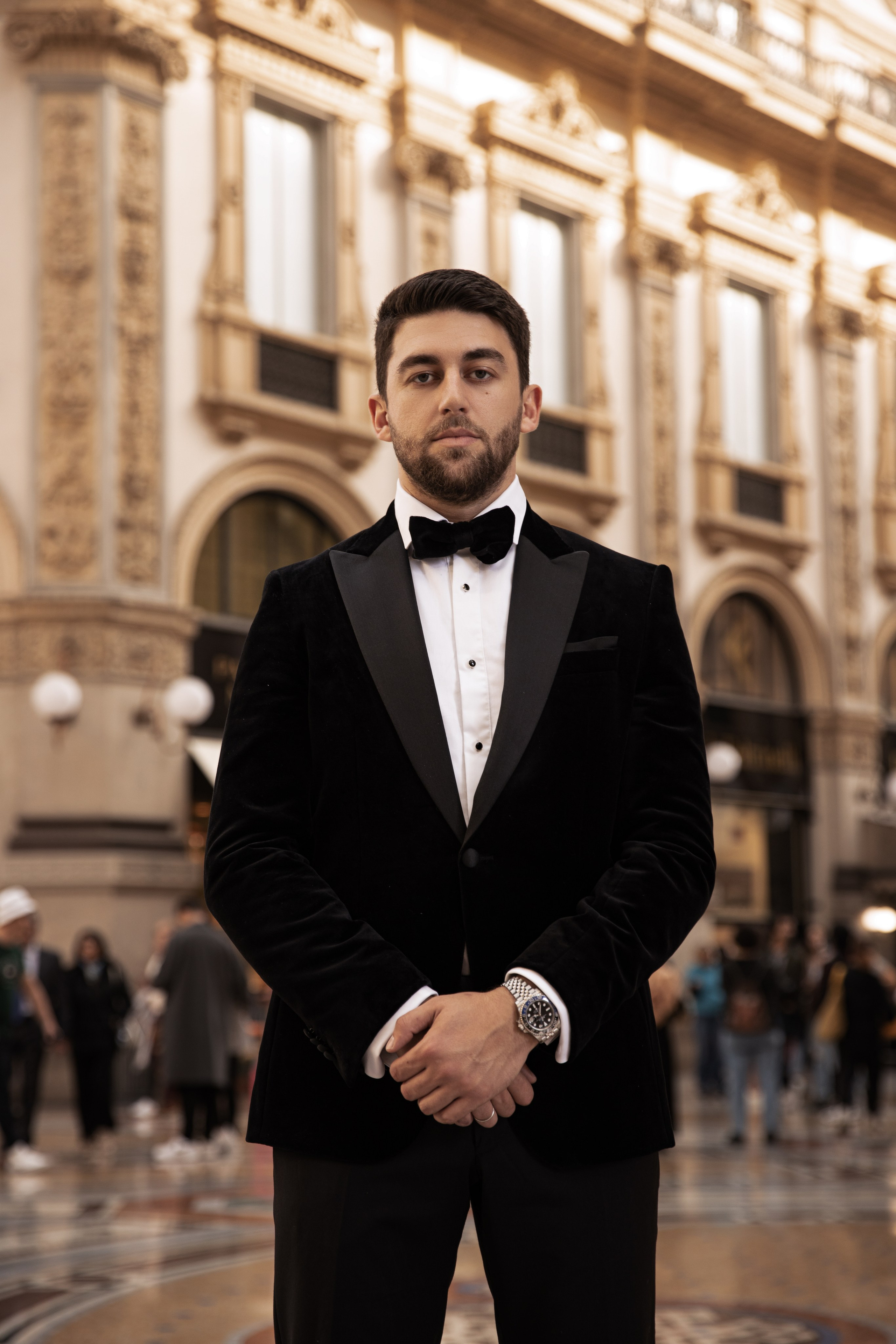 WEDDING. Photo and video production. Editing & retouching services. Training