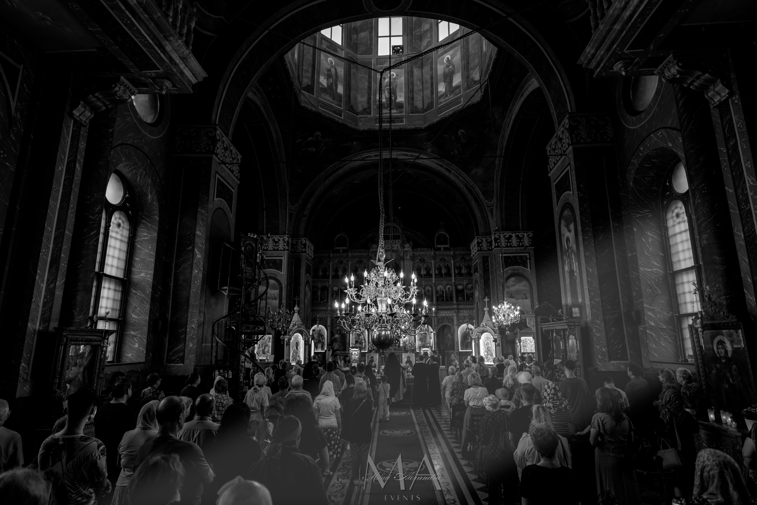 Hram Biserica Sfânta Vineri din Ploiești. Mihai Alexandra Events