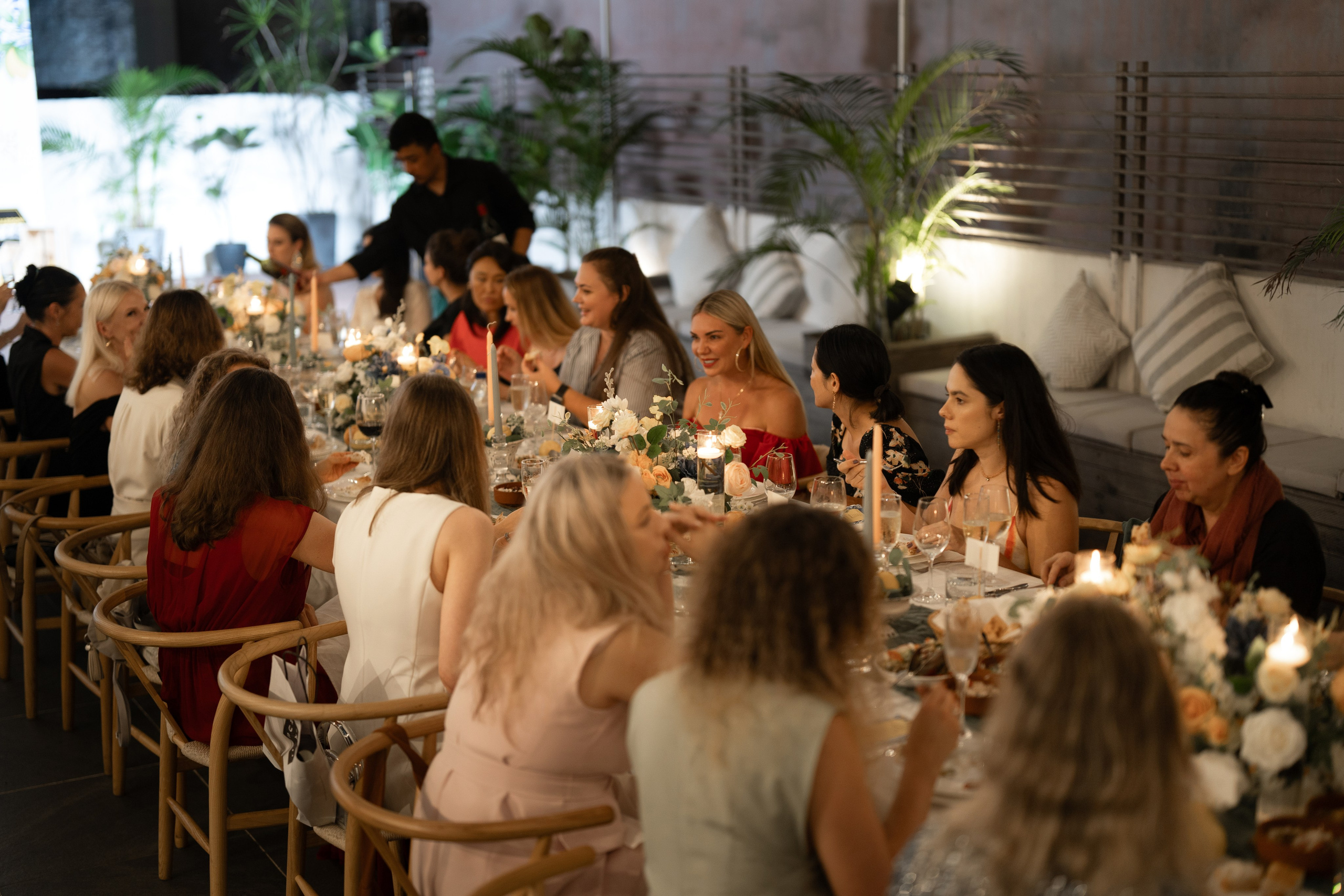 WOMEN-FOR-WOMEN GRAND DINNER. ФОТОГРАФ В ГОНКОНГЕ (СВАДЬБЫ, FASHION, СЕМЕЙНЫЕ, МЕРОПРИЯТИЯ, ФОТОПРОГУЛКИ)