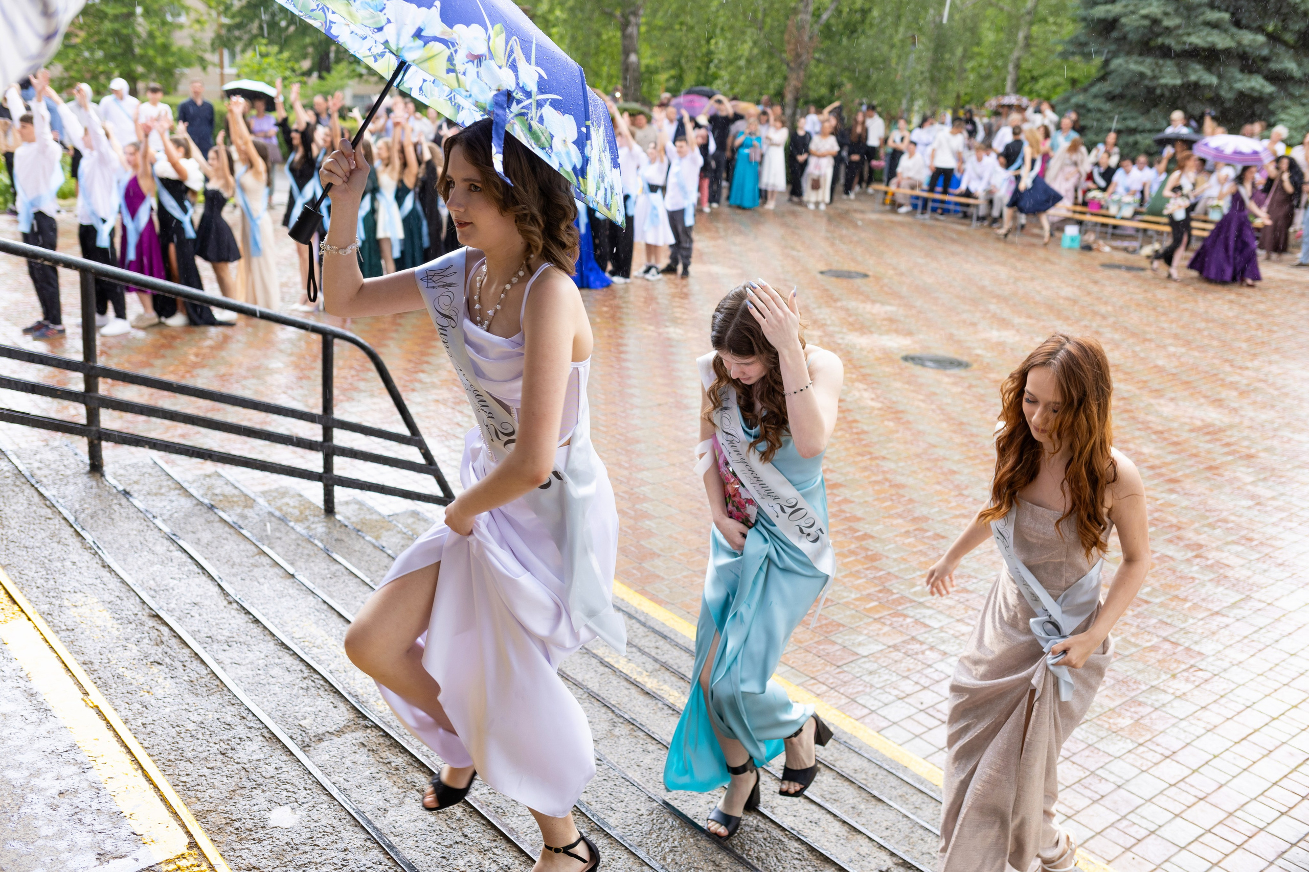 Пример фотосессии последний звонок и выпускной 11А, все в куче по очереди