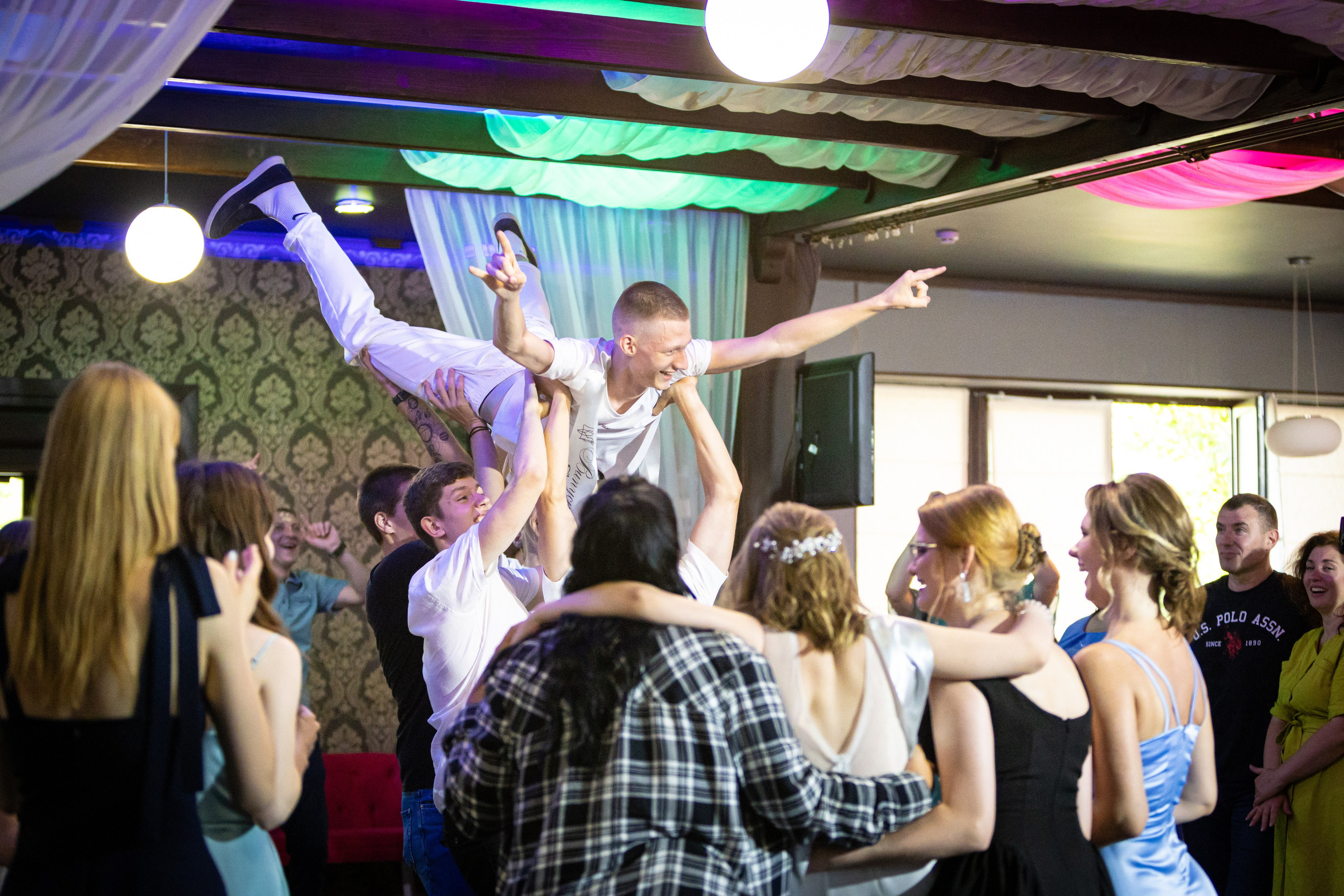 Пример фотосессии последний звонок и выпускной 11А, все в куче по очереди