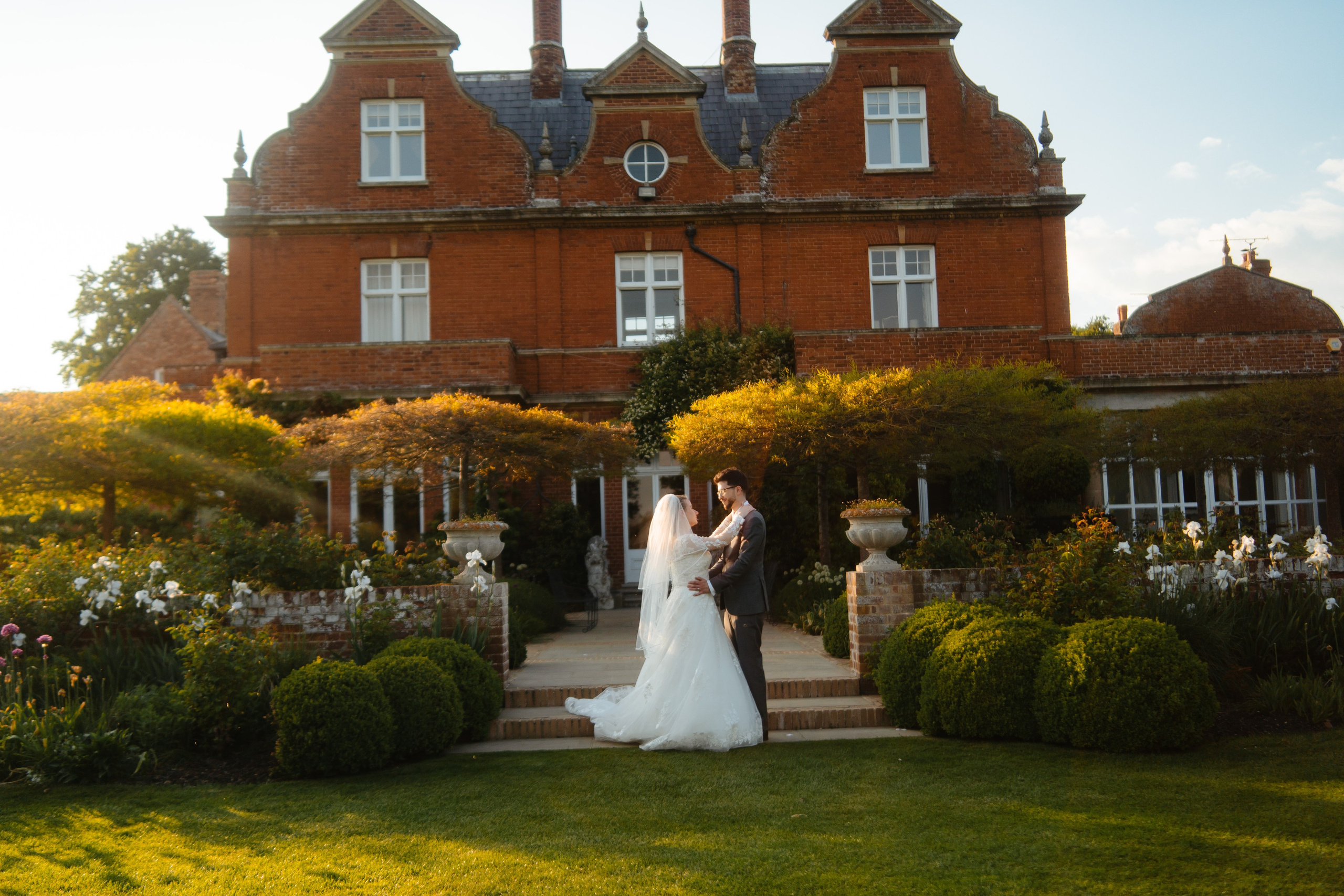 Daniel + Amy / Sesiune foto Nunta. Foto-Video Nunta Iasi, Suceava, Bucuresti / Disponibilitate 2025 — 2026 — 2027