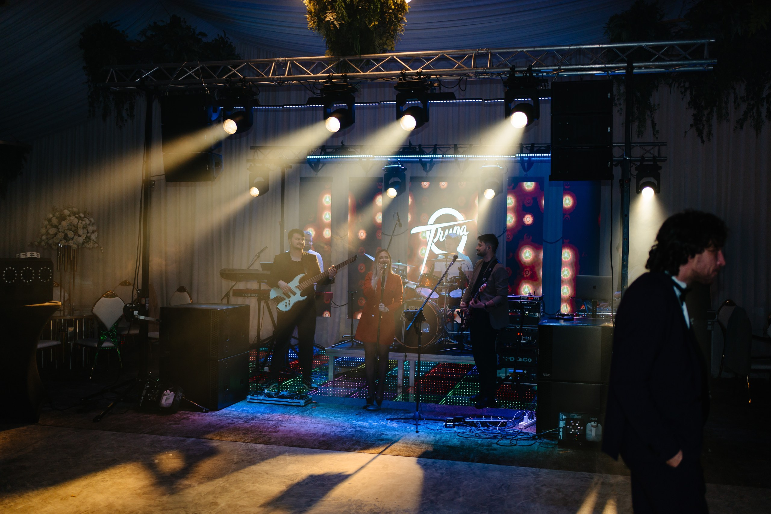 Raluca + Cristian Highlights Nuntă Botoșani. Foto-Video Nunta Iasi, Suceava, Bucuresti / Disponibilitate 2025 — 2026 — 2027