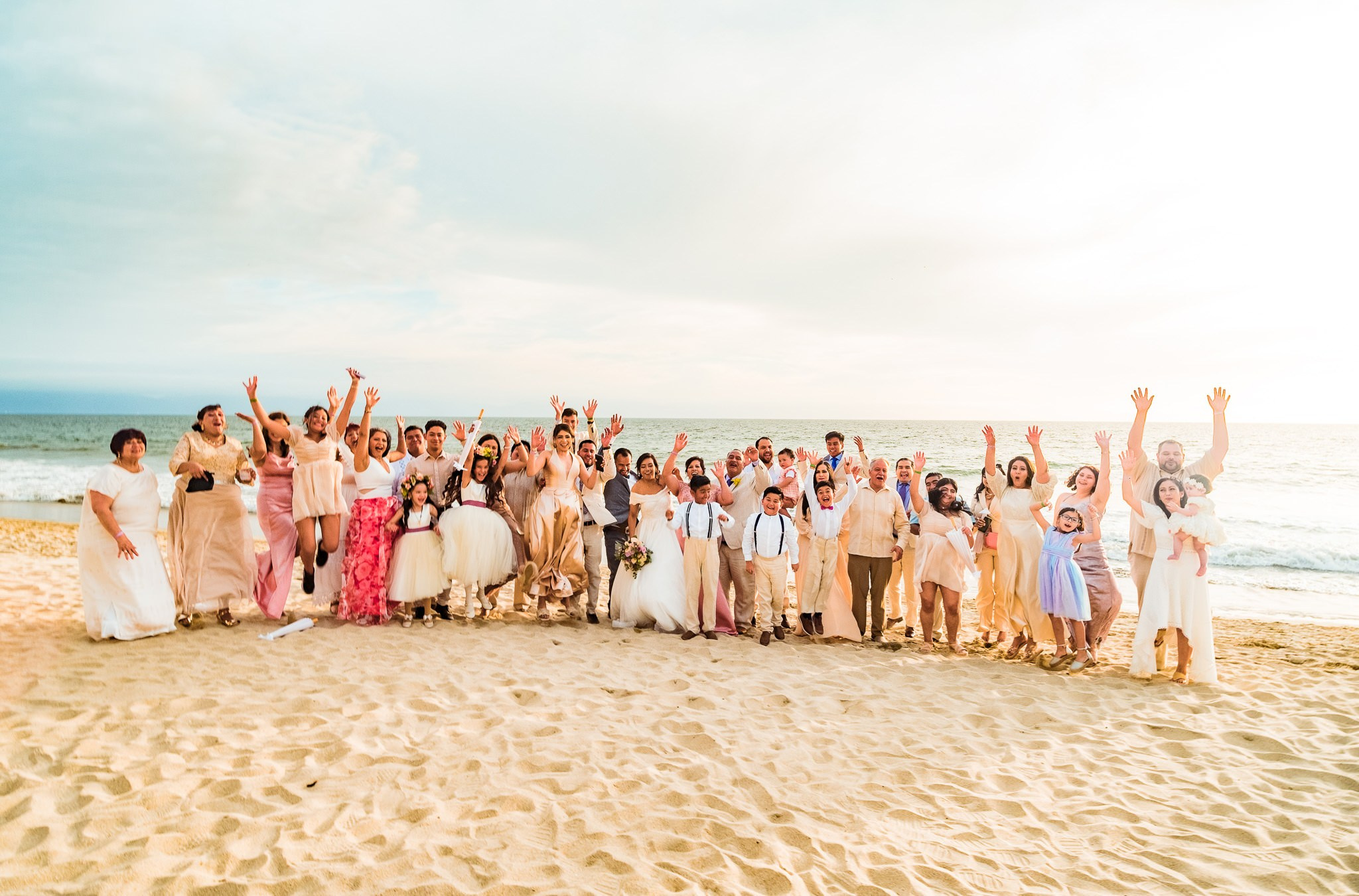 Lupita y Abel / Puerto Vallarta. Wedding and family photographer in Mexico City