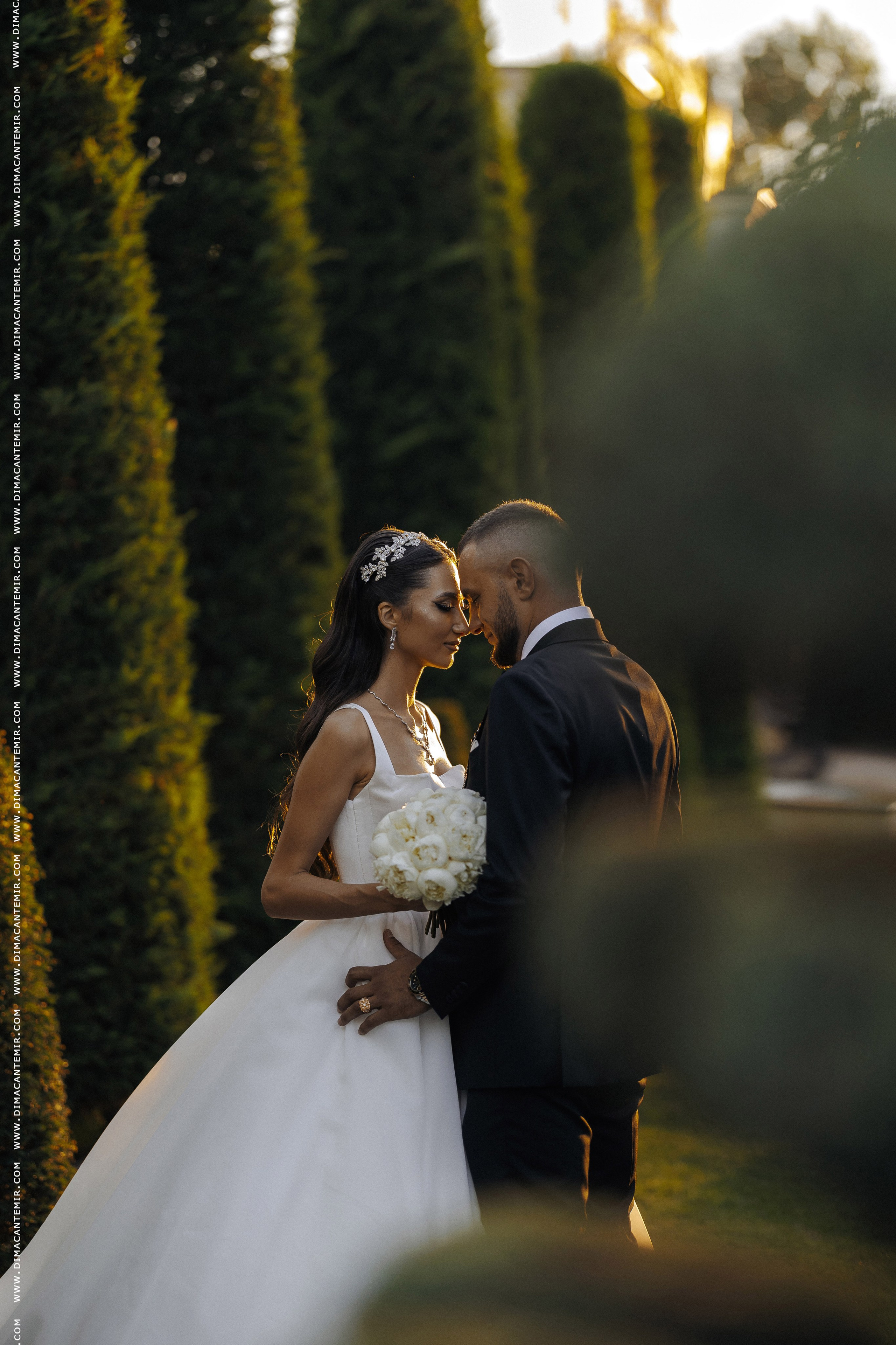MIHAIL + SABINA | Grand Élysée. Свадебный фотограф Молдова Кишинёв