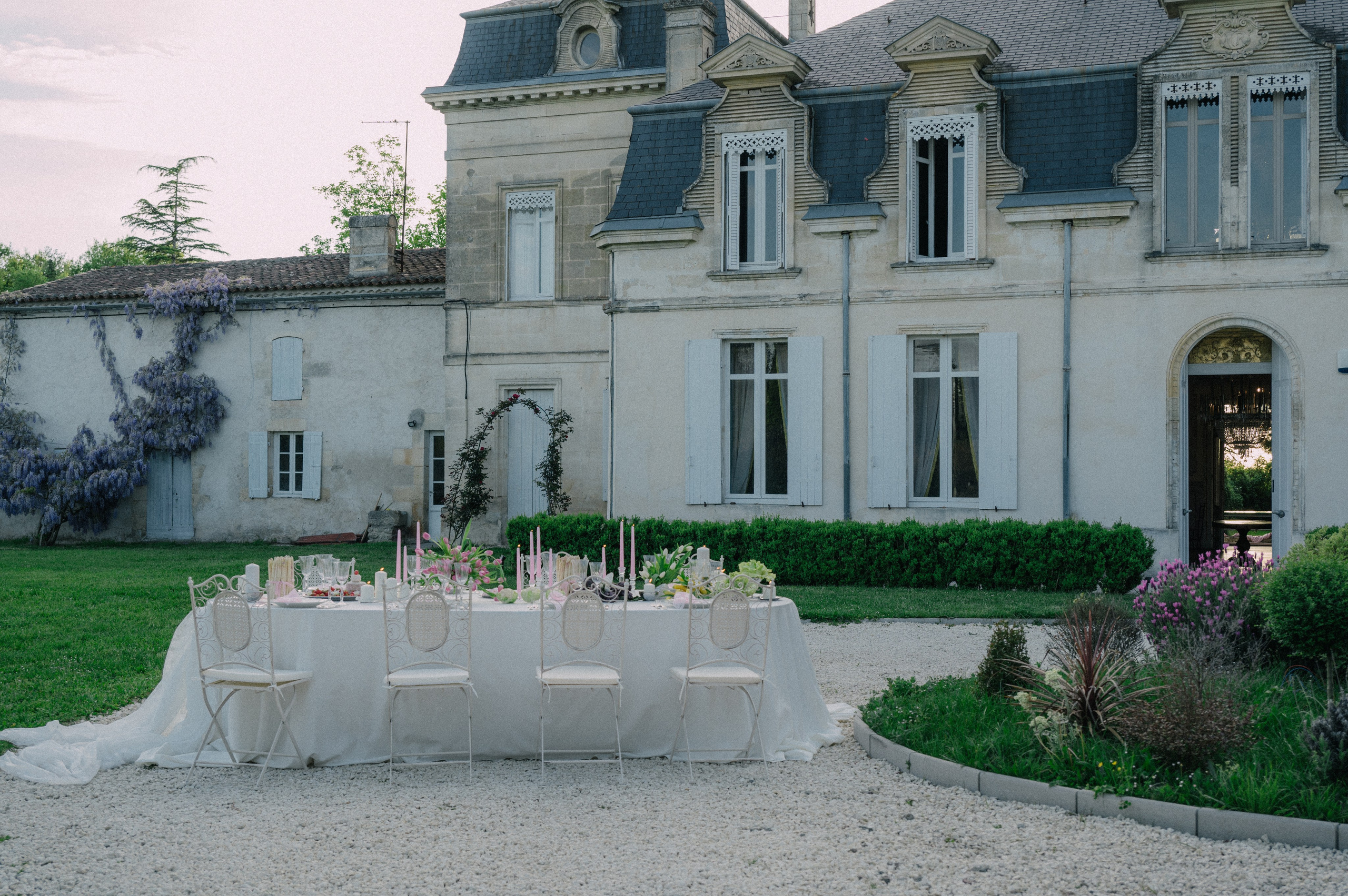 Paula and Tony. Wedding and commercial photographer